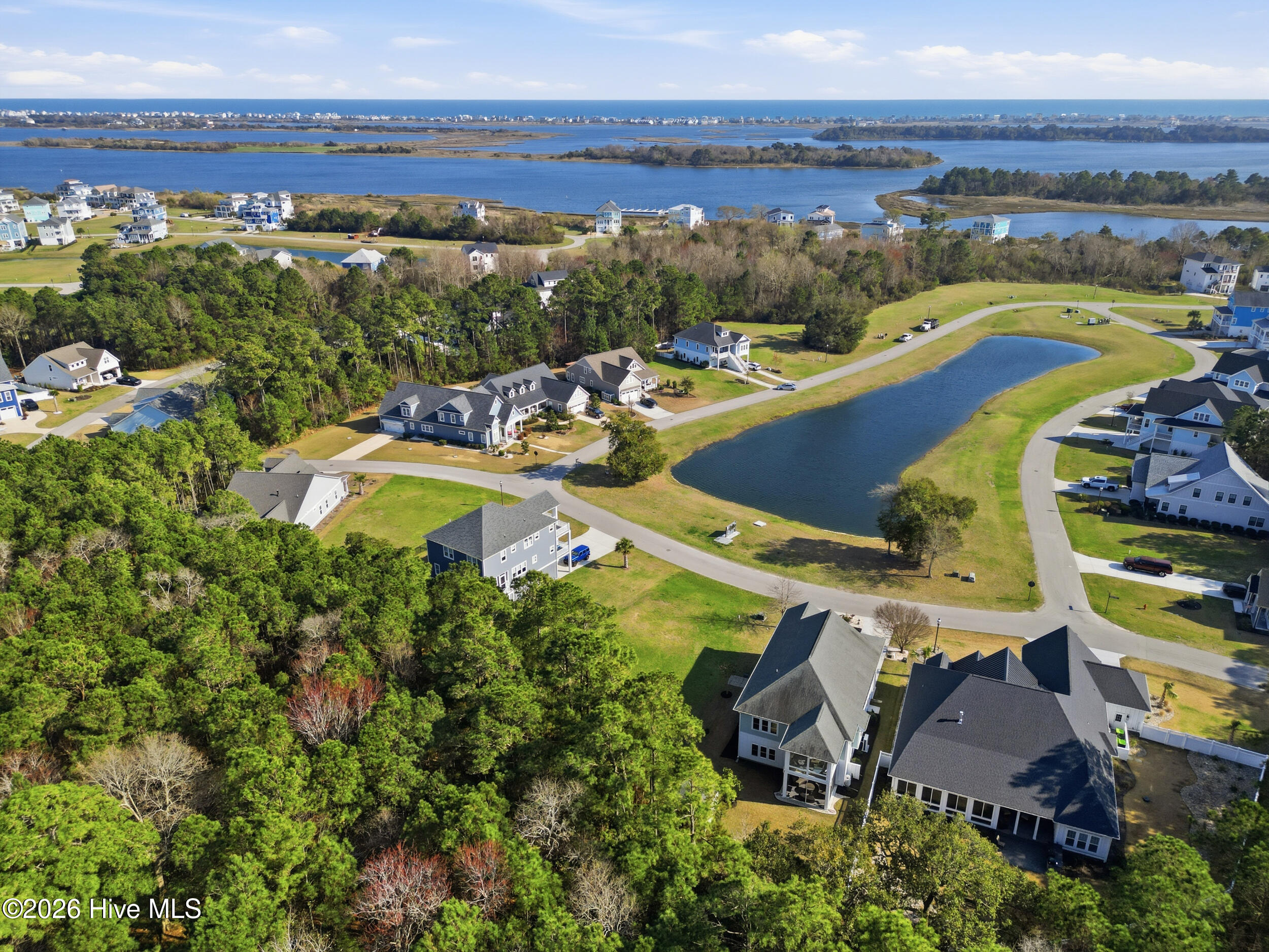 100560251 | Photo 90