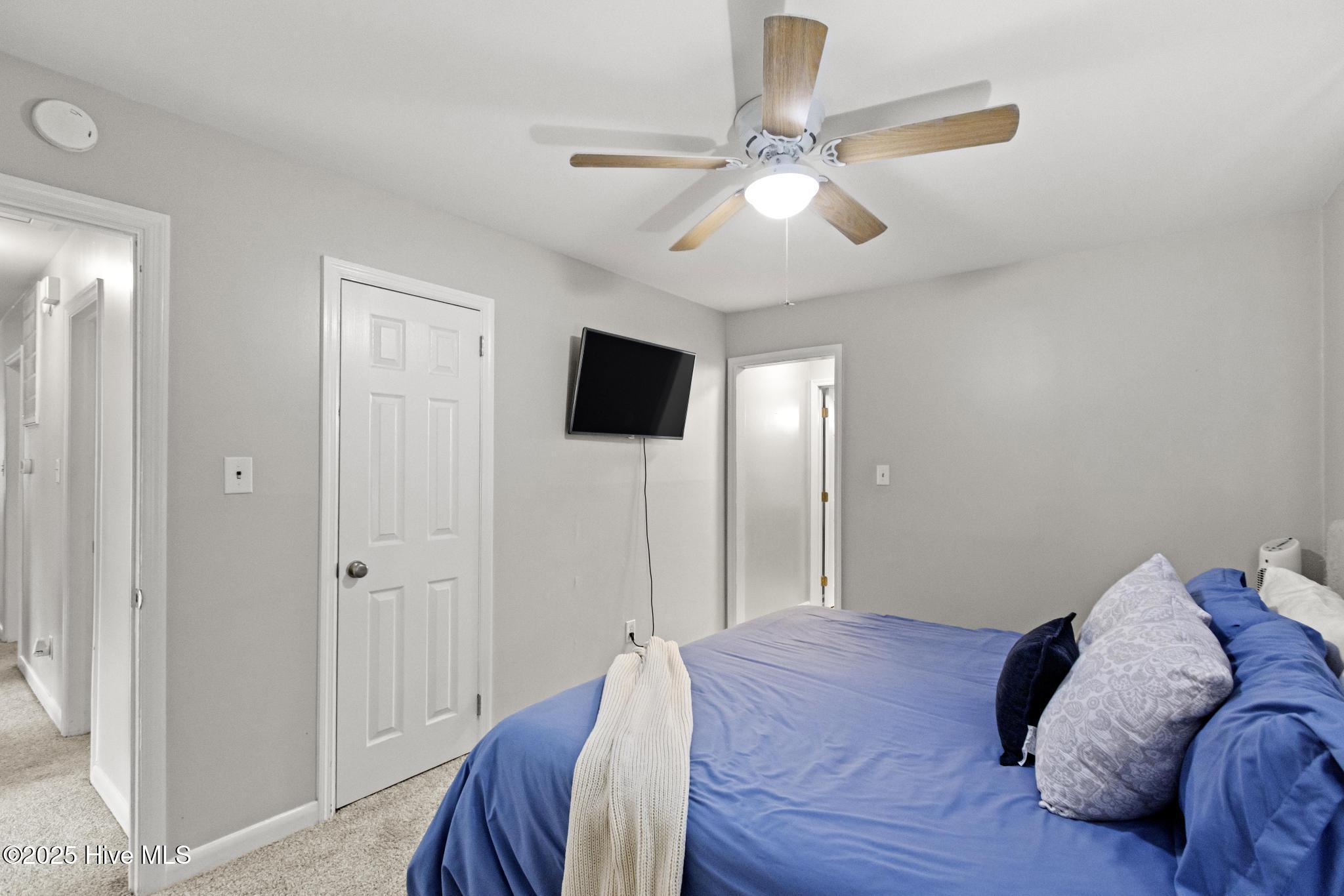 100546254 | Photo 24