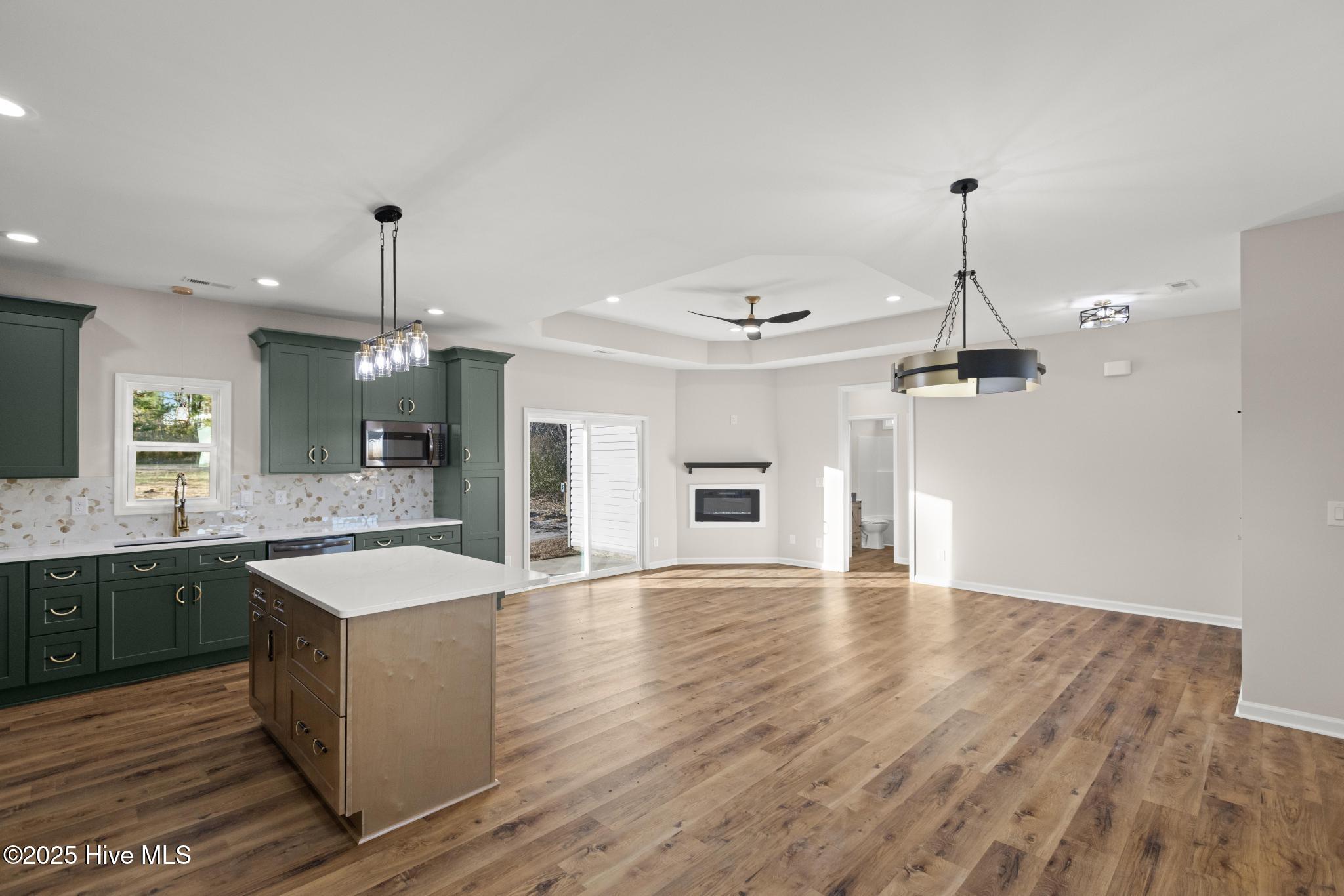 100551416 | Photo 17