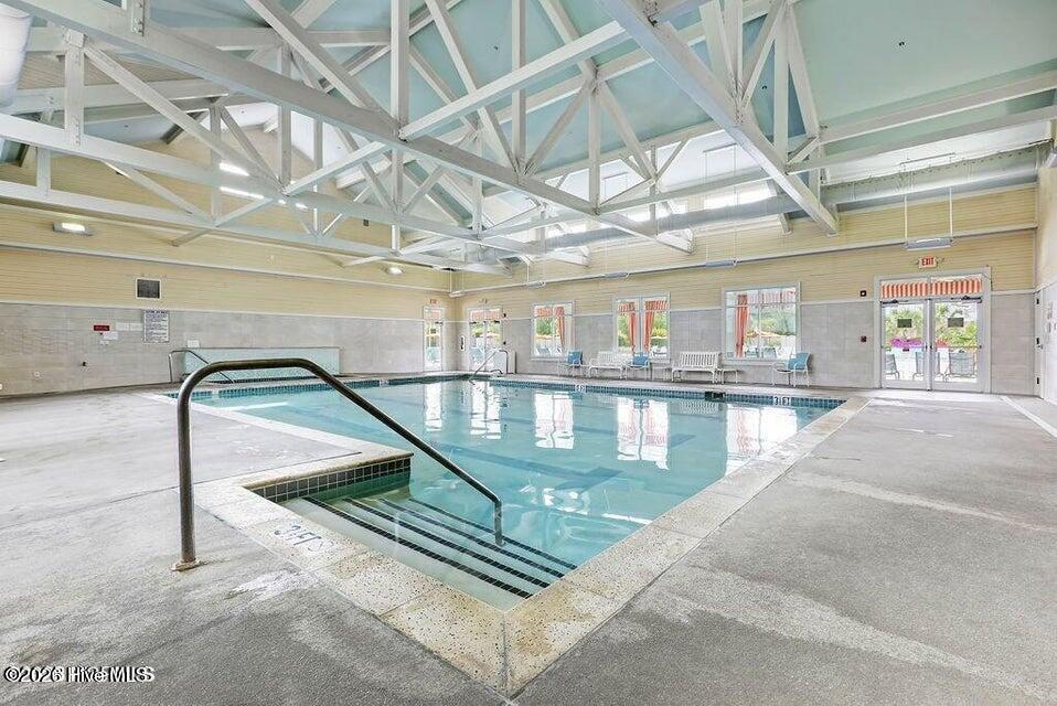 100552271 | Photo 66