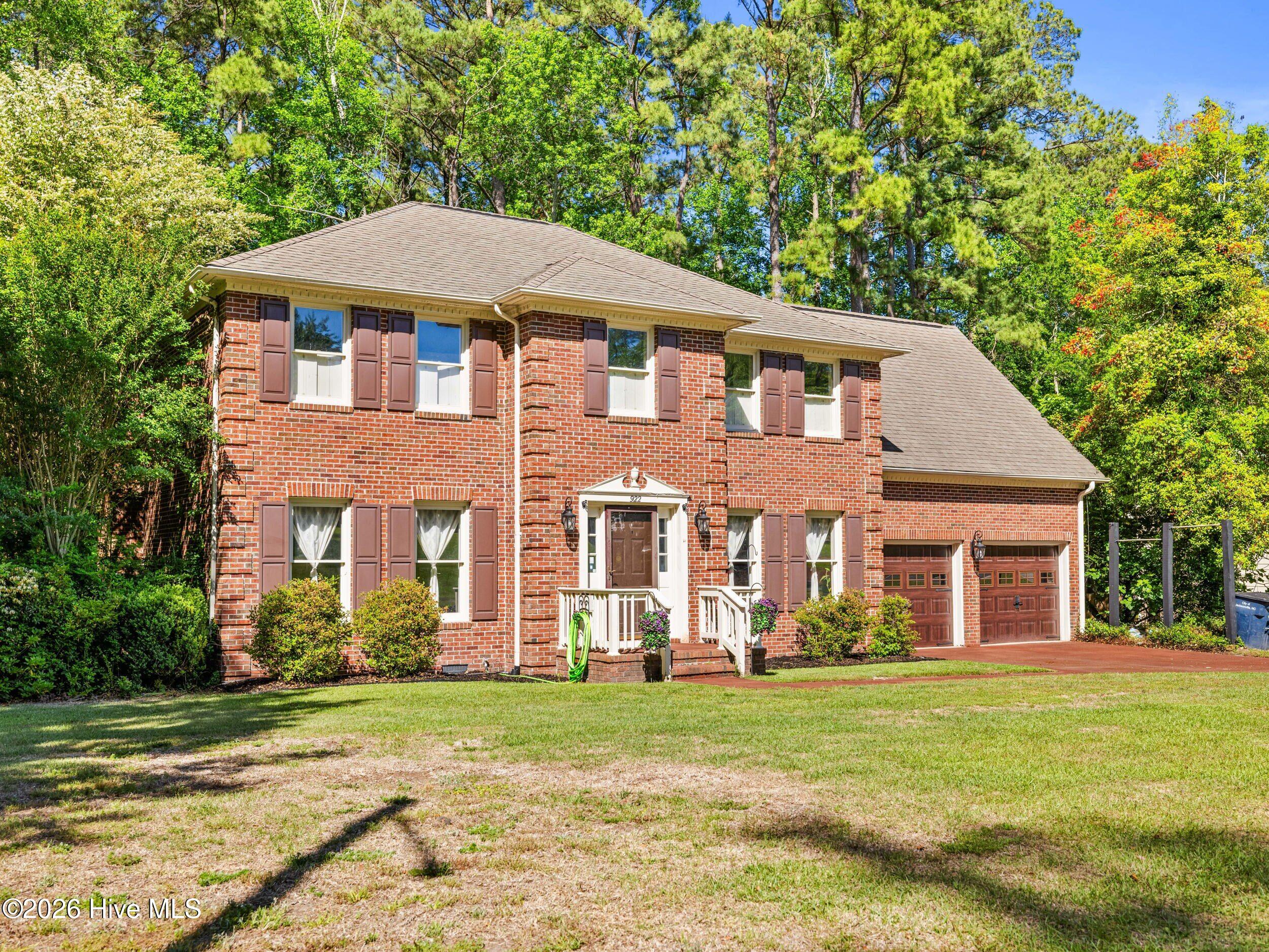 100570486 | Photo 76