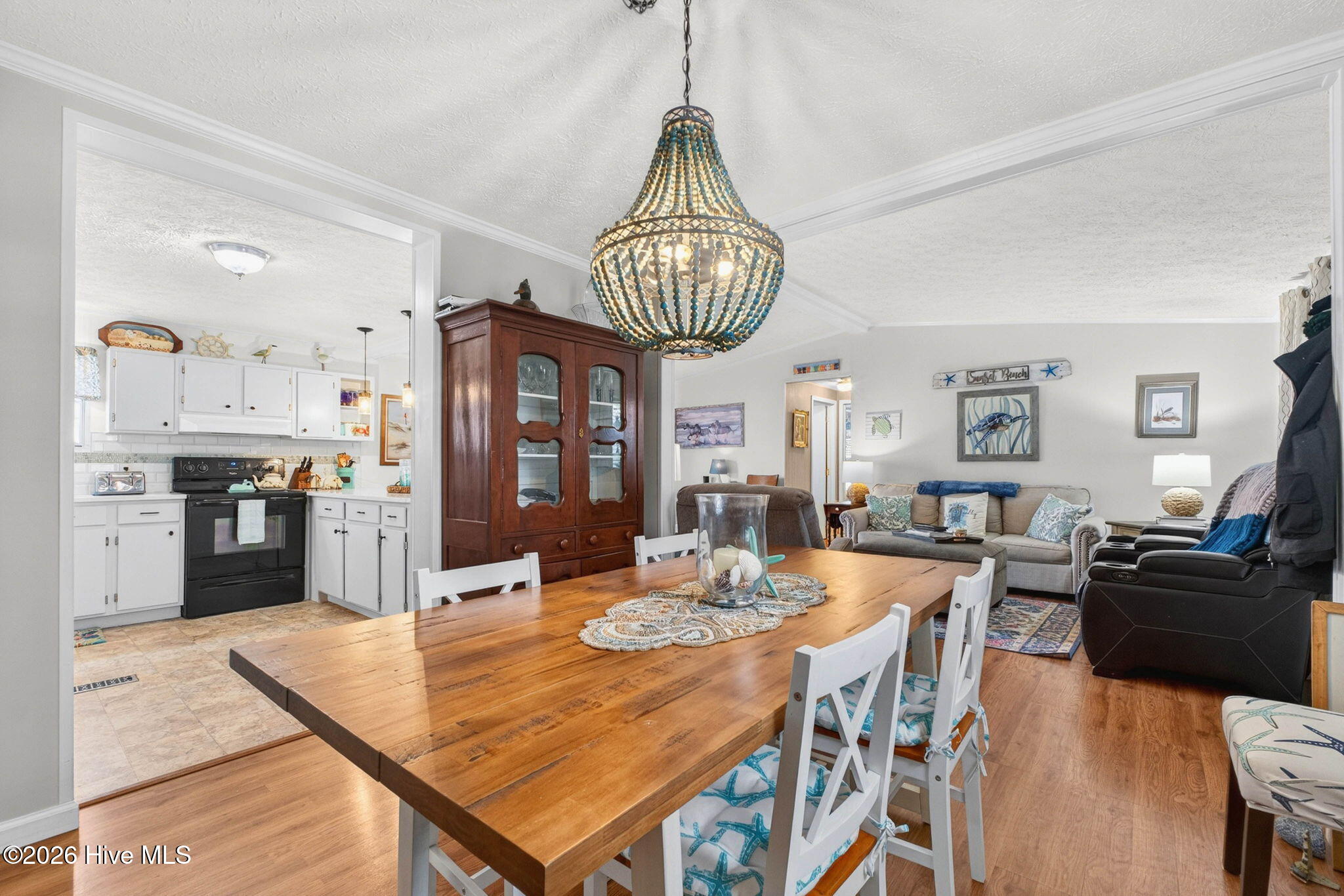 100557297 | Photo 20