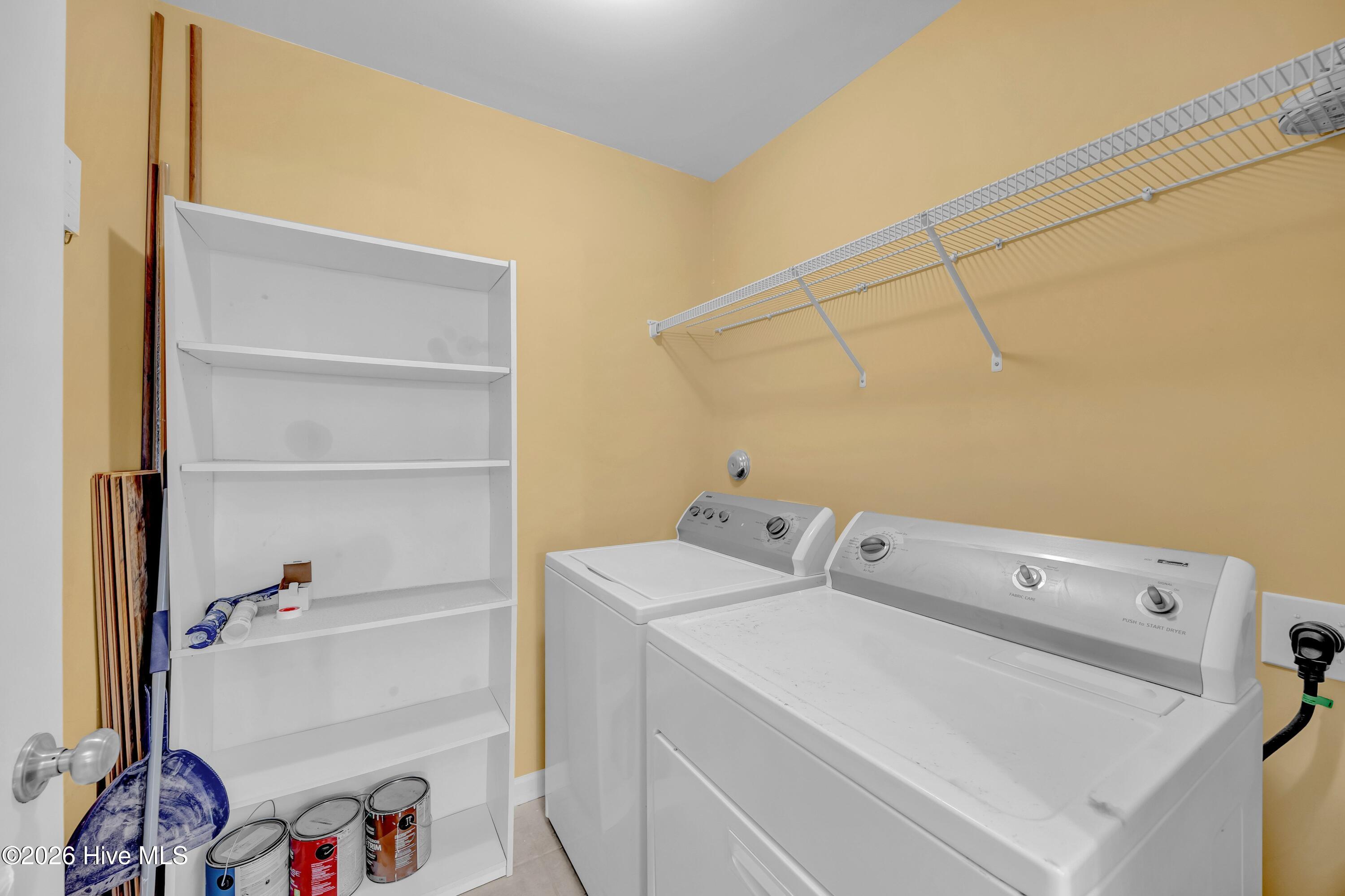 100557951 | Photo 29