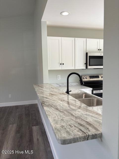 100530807 | Photo 38