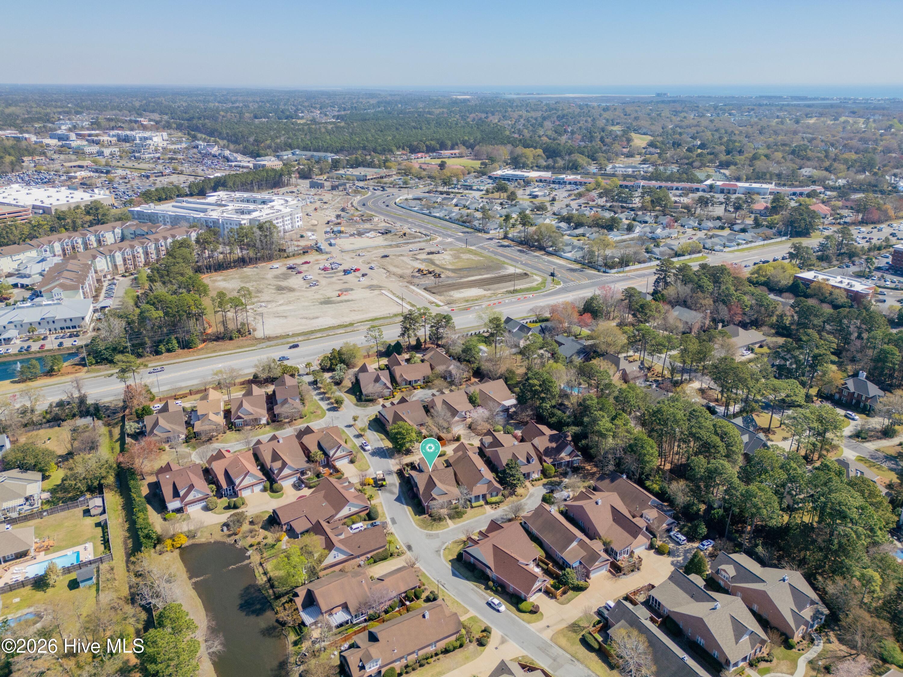 100561367 | Photo 29