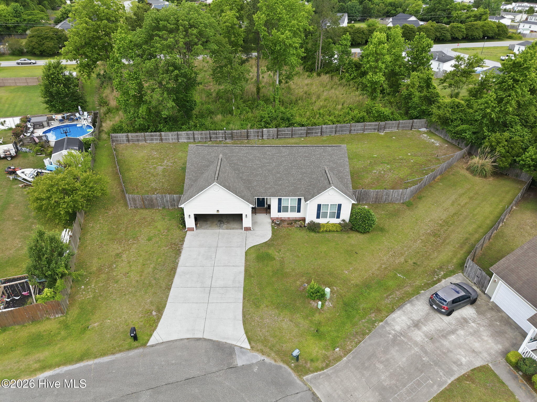 100576304 | Photo 16