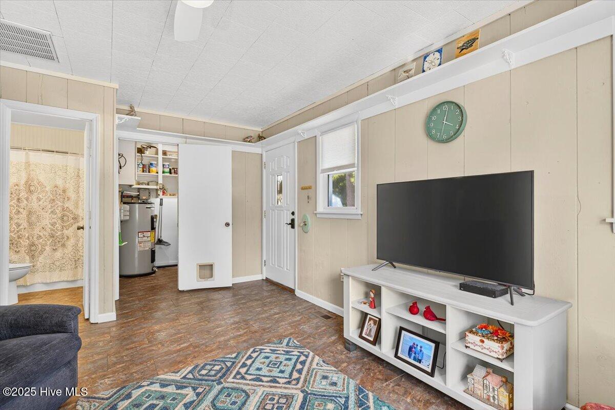 100532606 | Photo 25