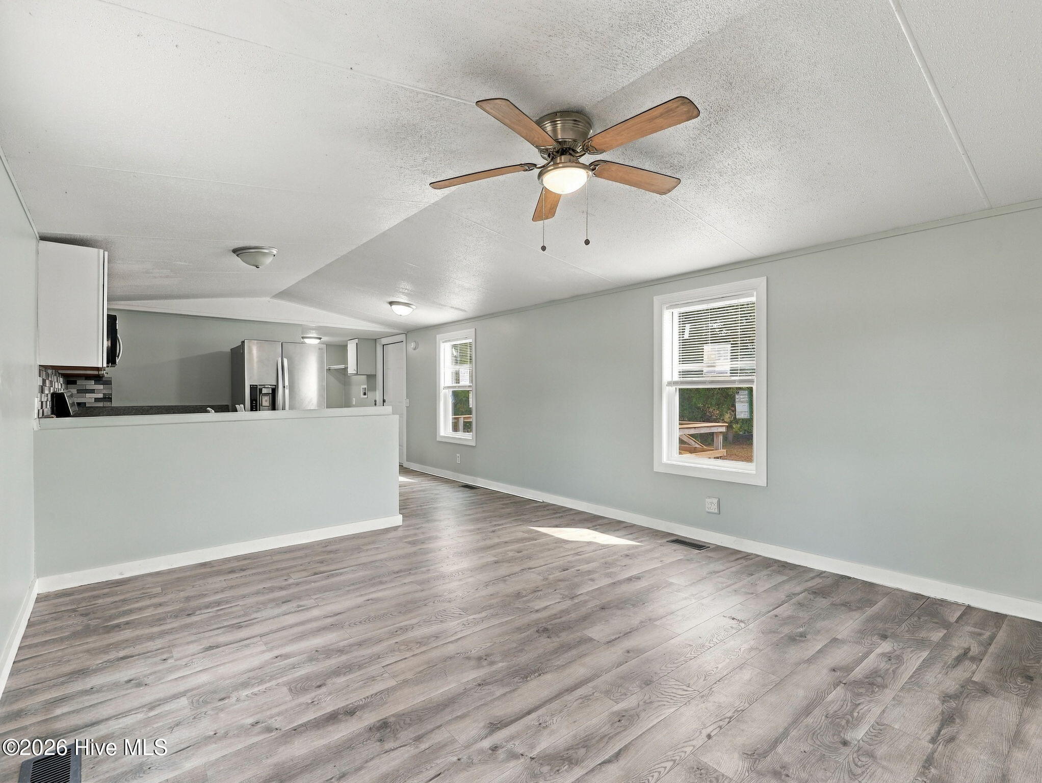 322 N Winchester Lane,Hubert