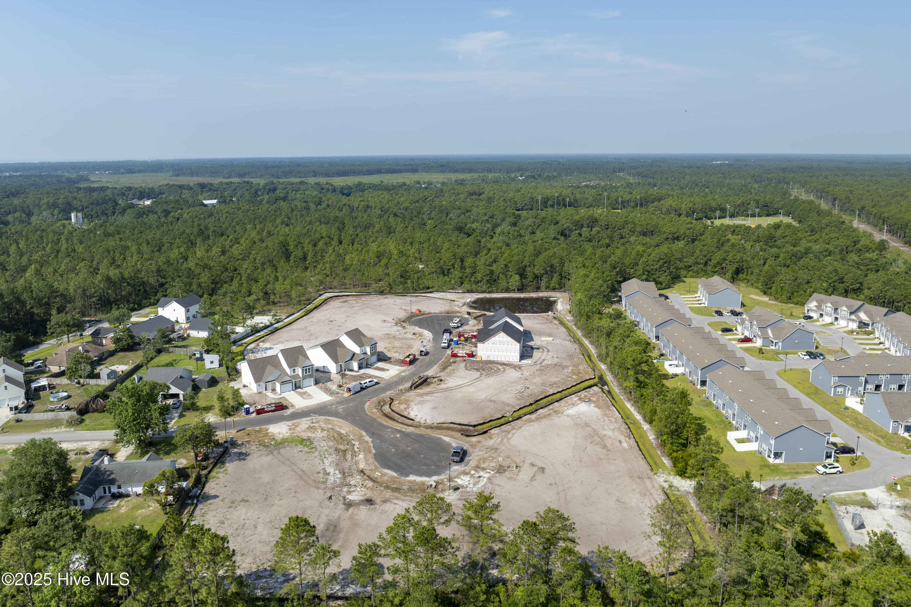 100493004 | Photo 22