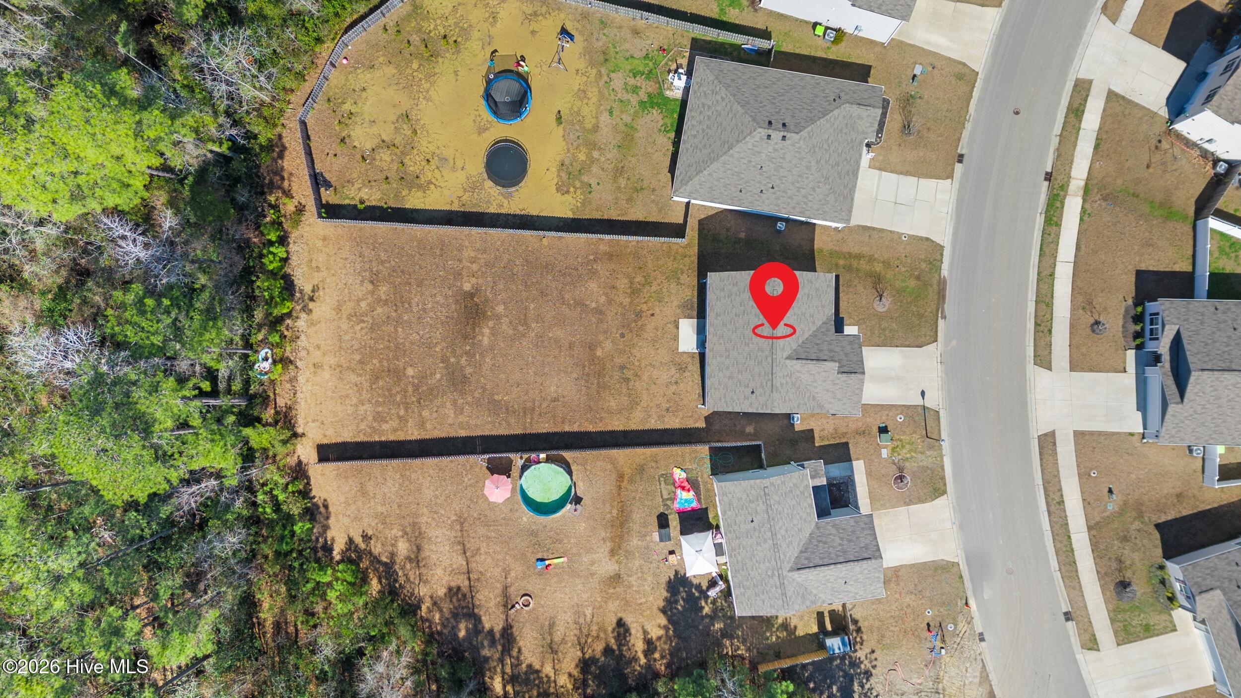 100556435 | Photo 49