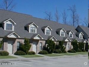 905 Allen, Greenville, North Carolina, 2 Bedroom Bedrooms, 7 Room Rooms,3 BathroomBathrooms,Townhouse,For sale,Allen,100603535