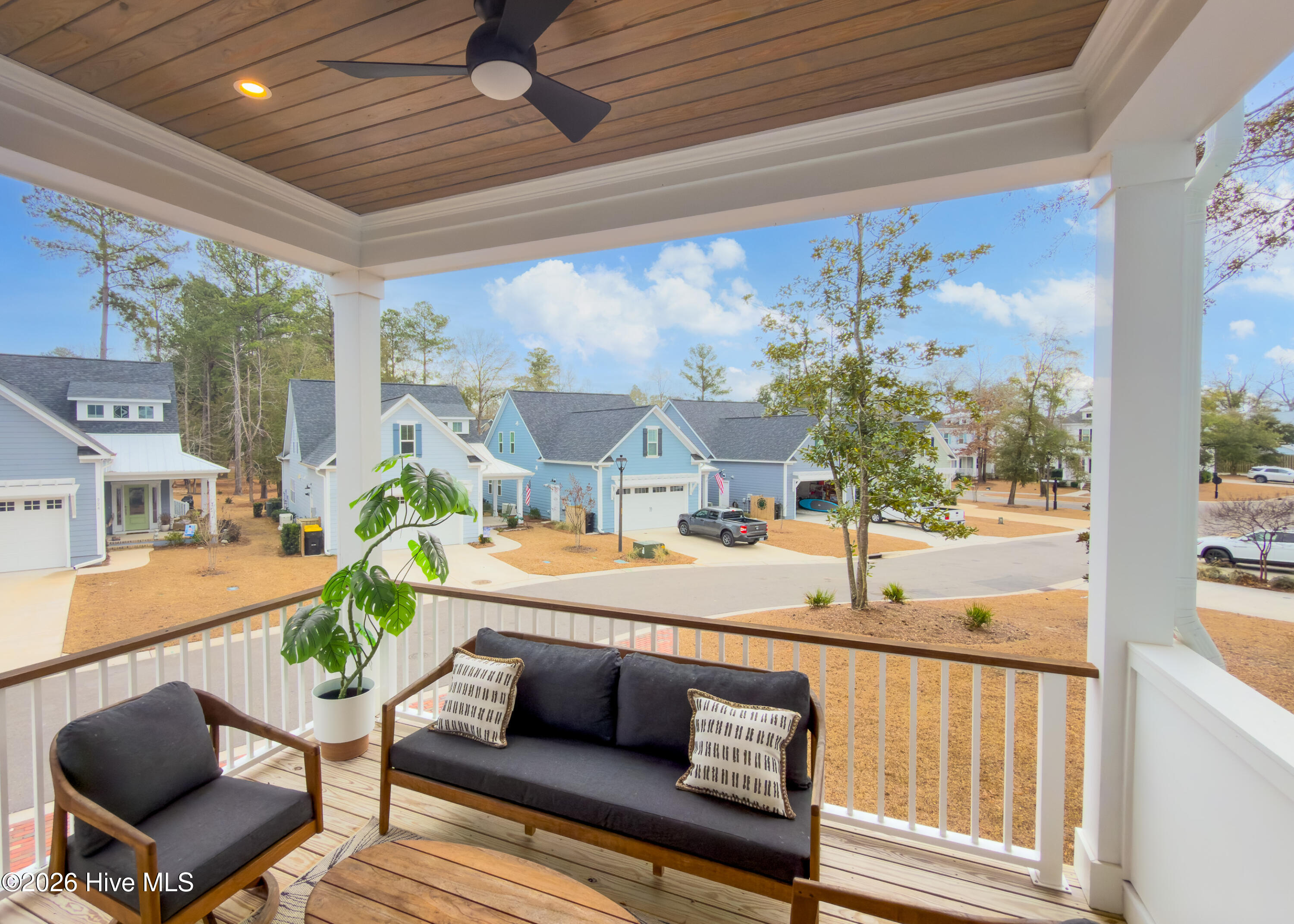 100549479 | Photo 20