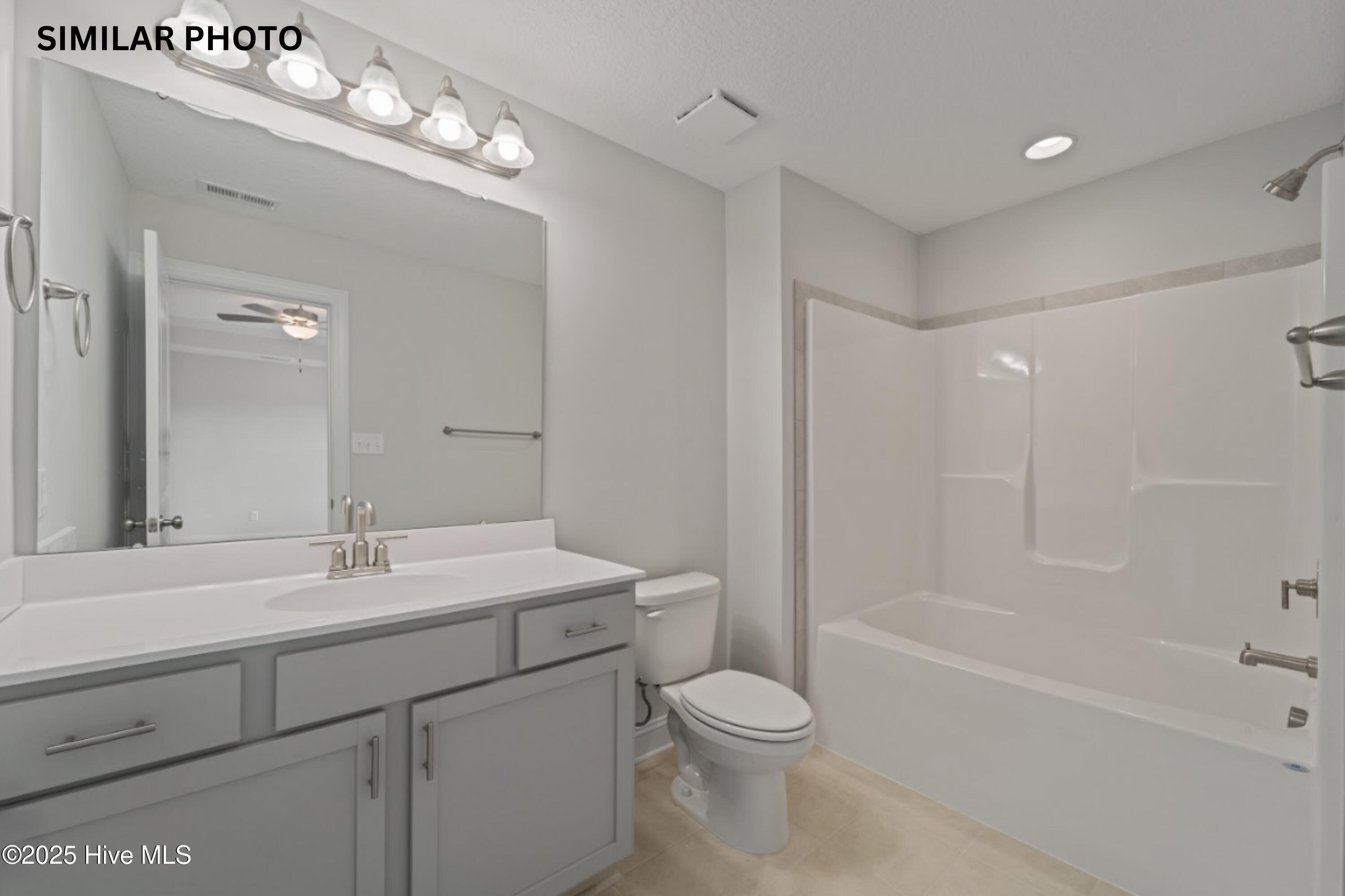 100530709 | Photo 37