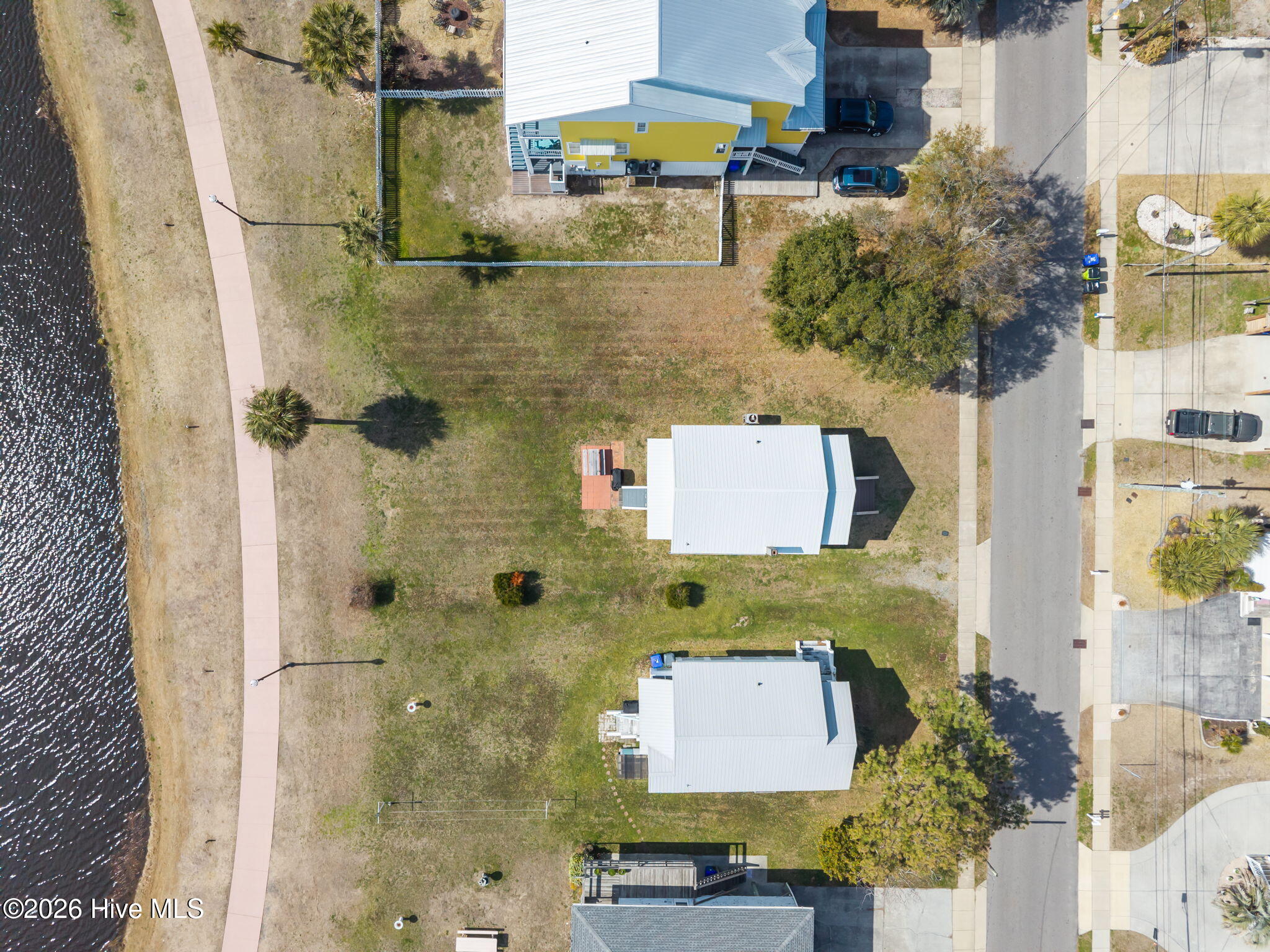 305 Atlanta Avenue, Carolina Beach, NC, 28428