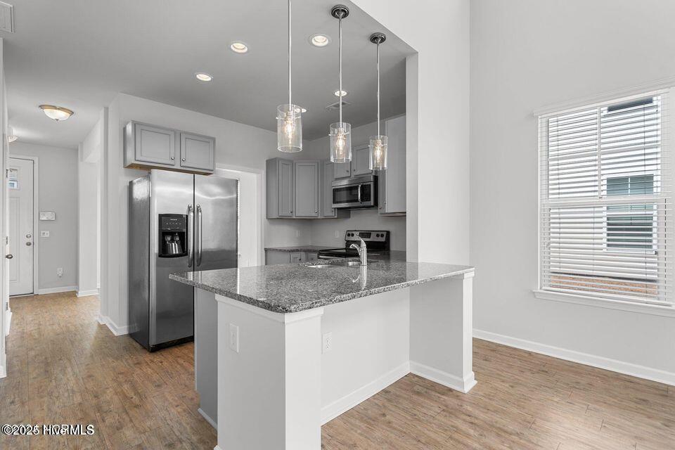 100543513 | Photo 19