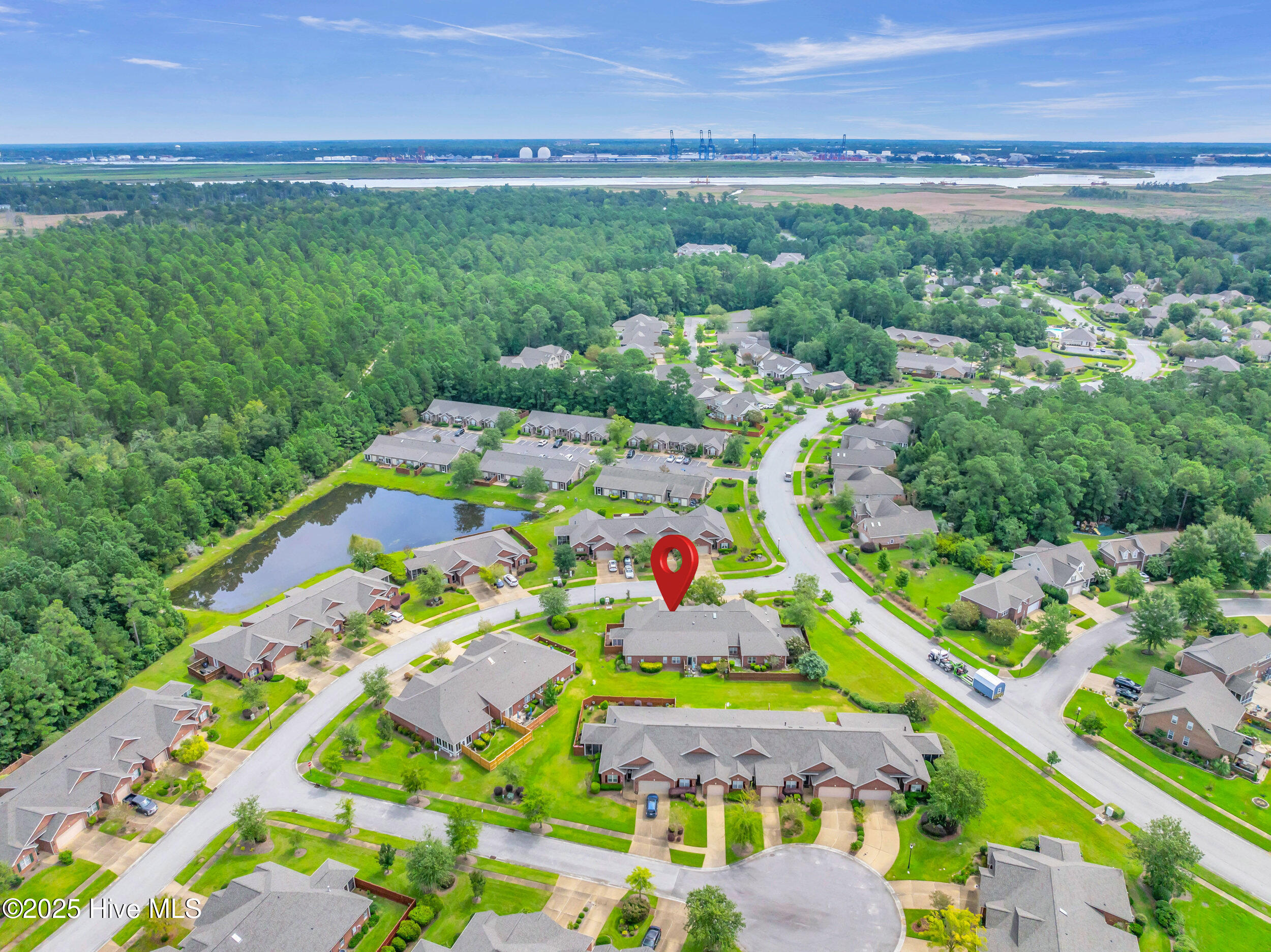 100529321 | Photo 41