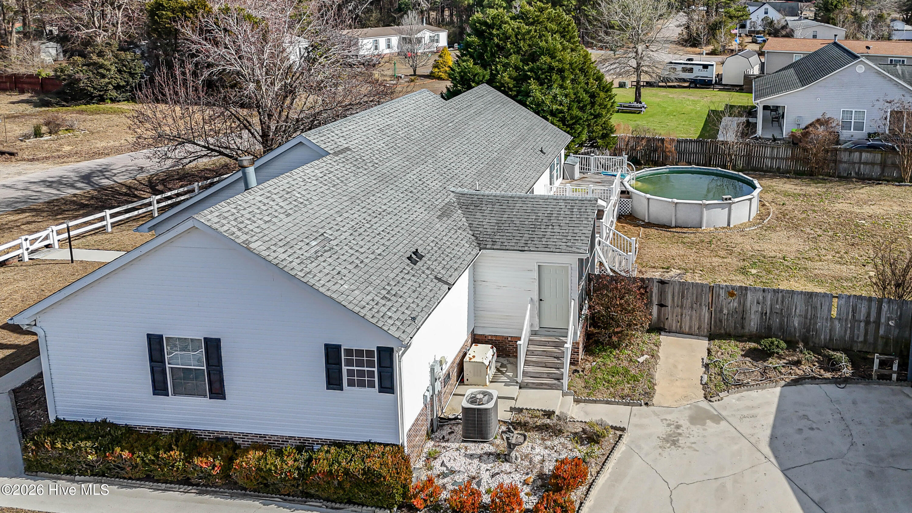 100552222 | Photo 45