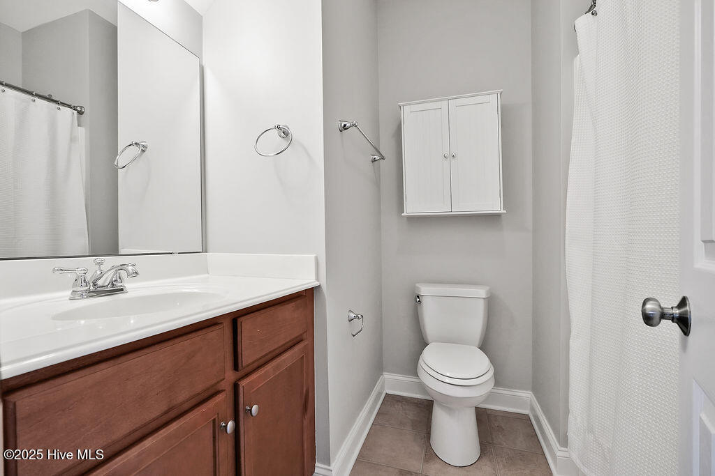 100550184 | Photo 13