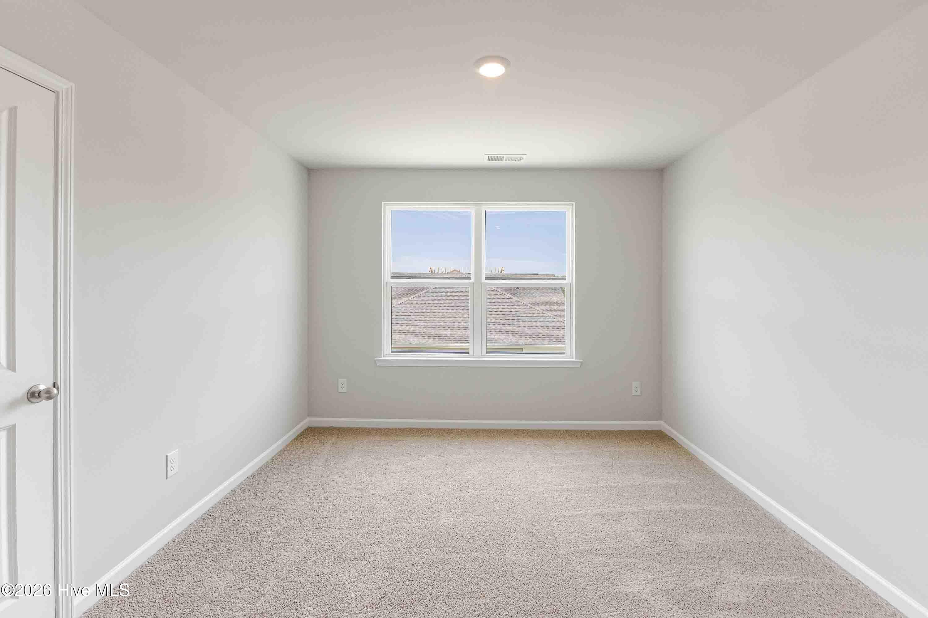 100564191 | Photo 27