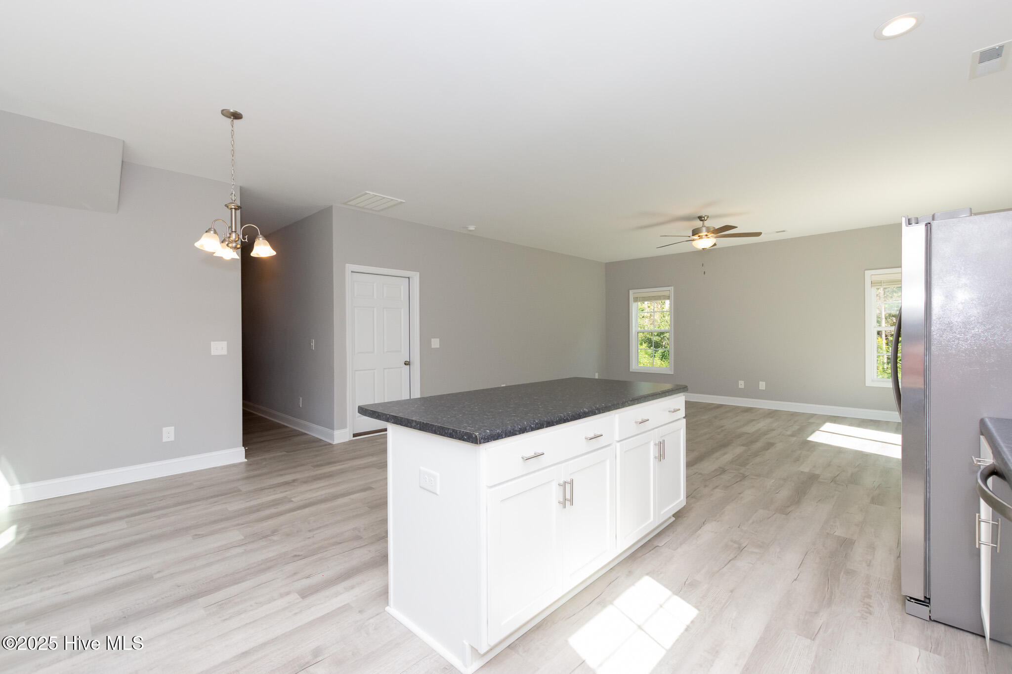 100531968 | Photo 18