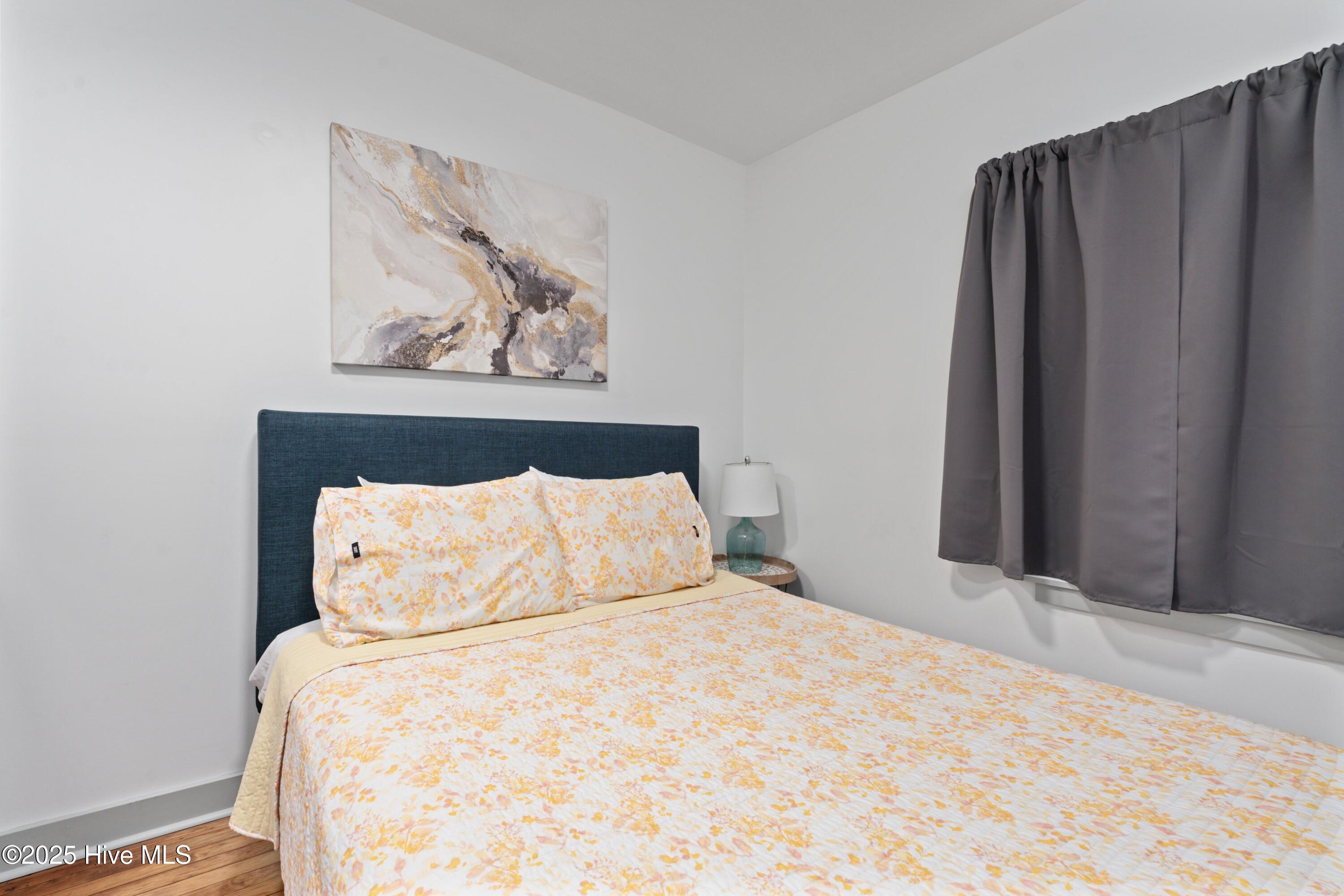 100507158 | Photo 14