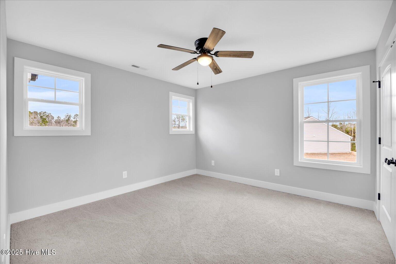 60 Gordy Way, Hampstead, NC, 28443