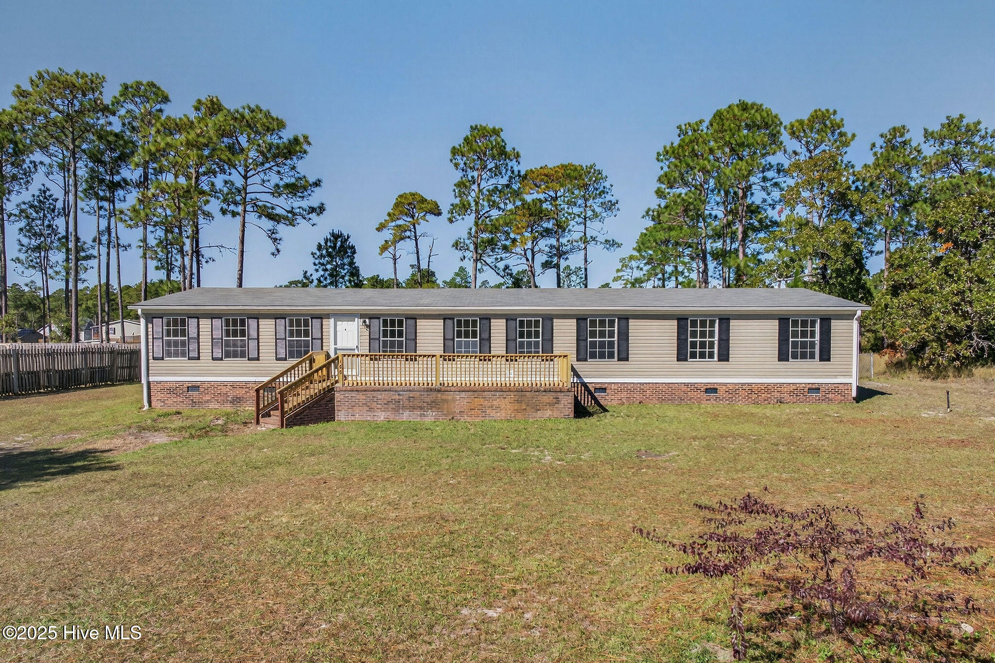 100539132 | Photo 42