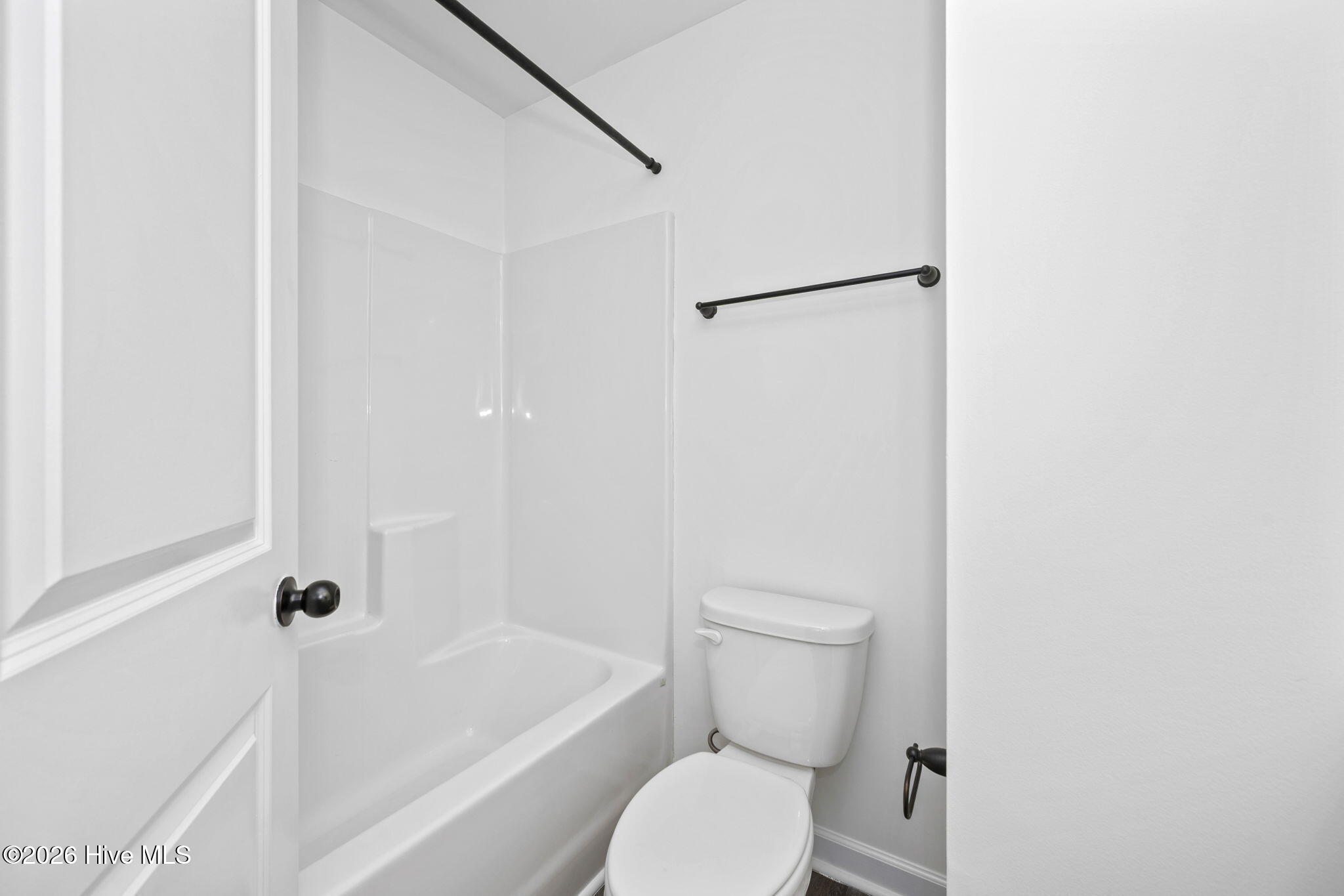 100547697 | Photo 27