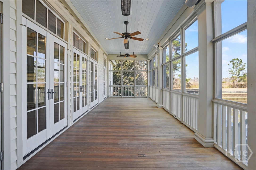 Main Level Screened???????????????????????????????????????? Porch