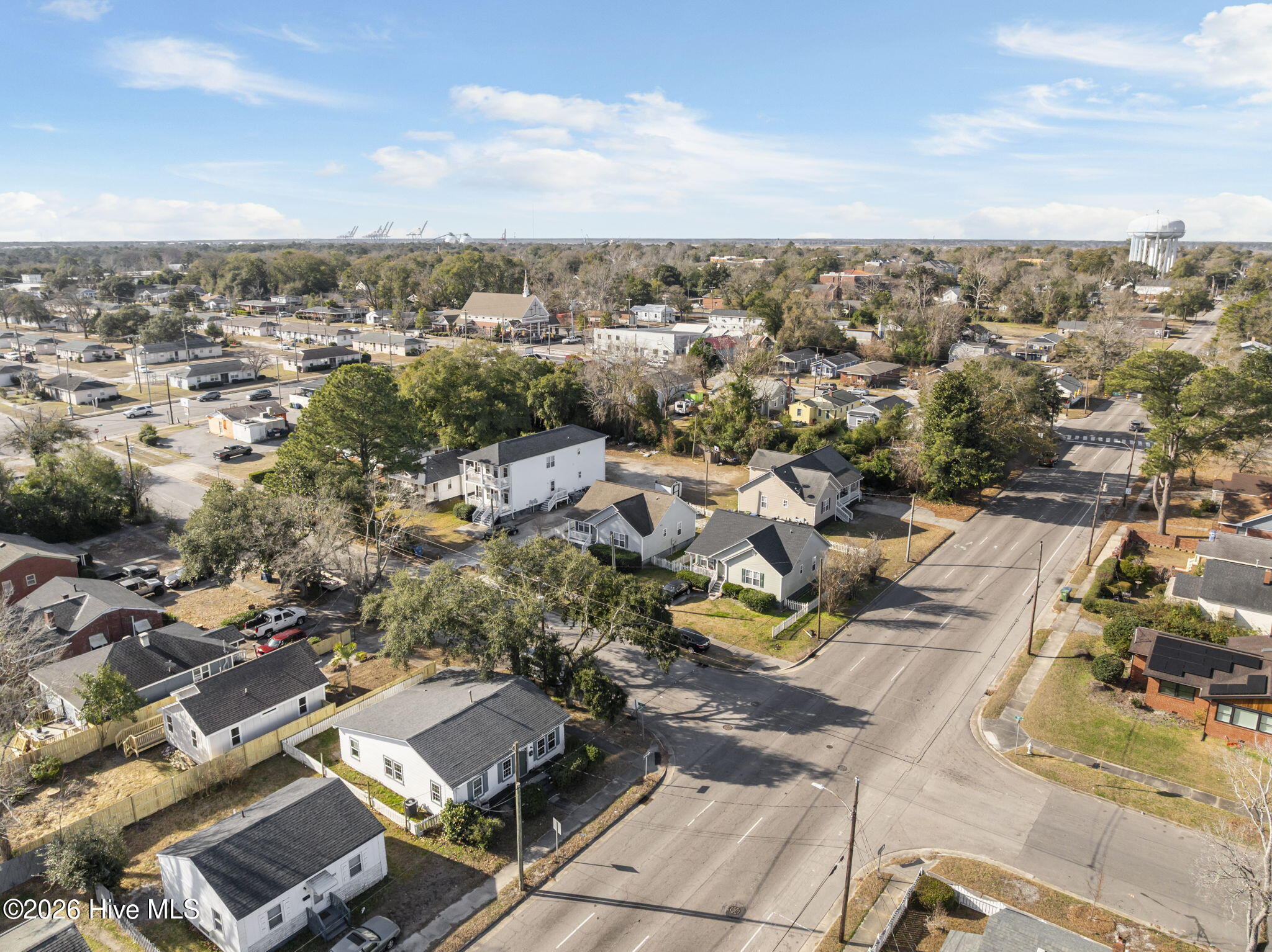 100550233 | Photo 53