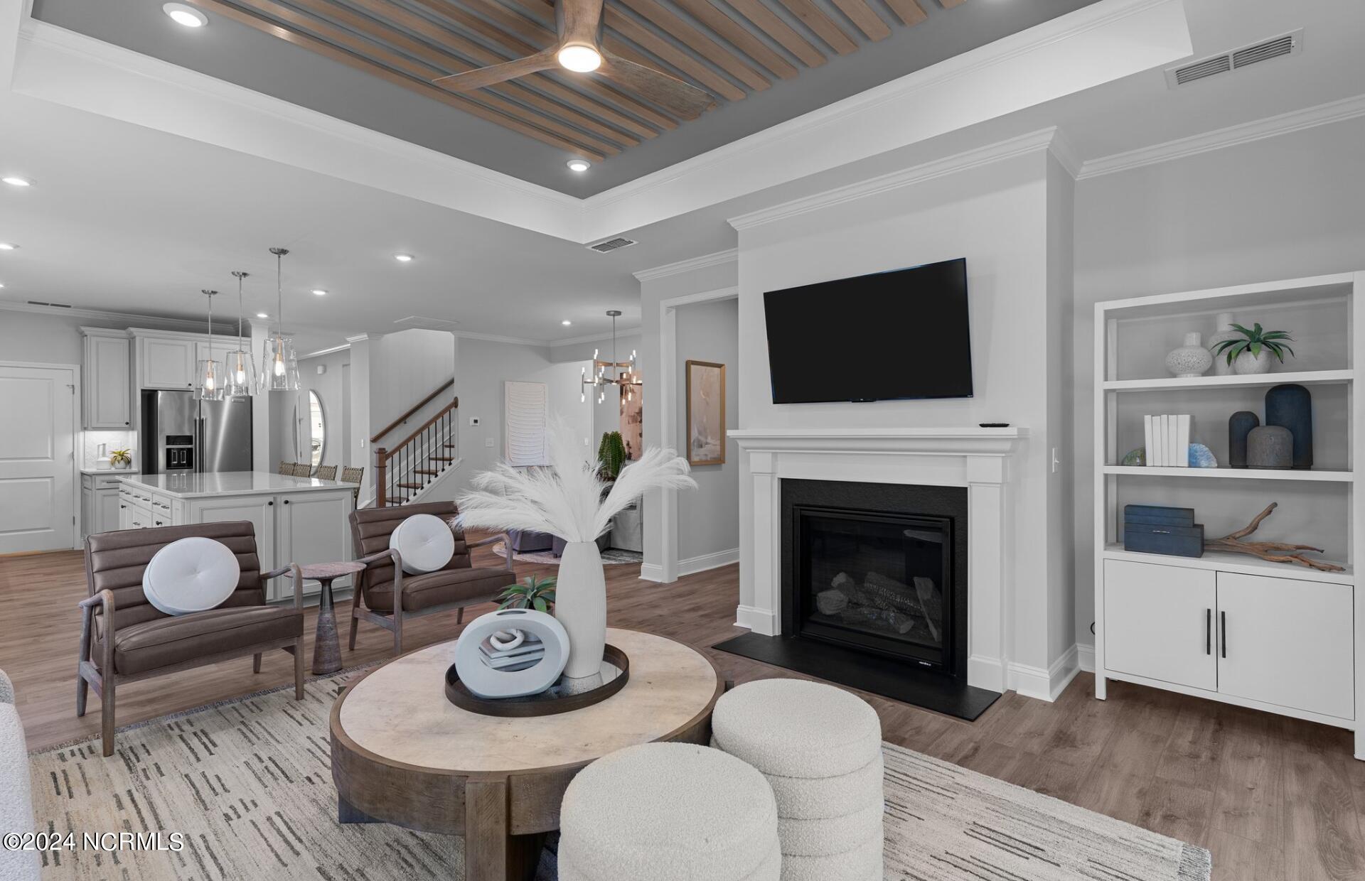 100535011 | Photo 13