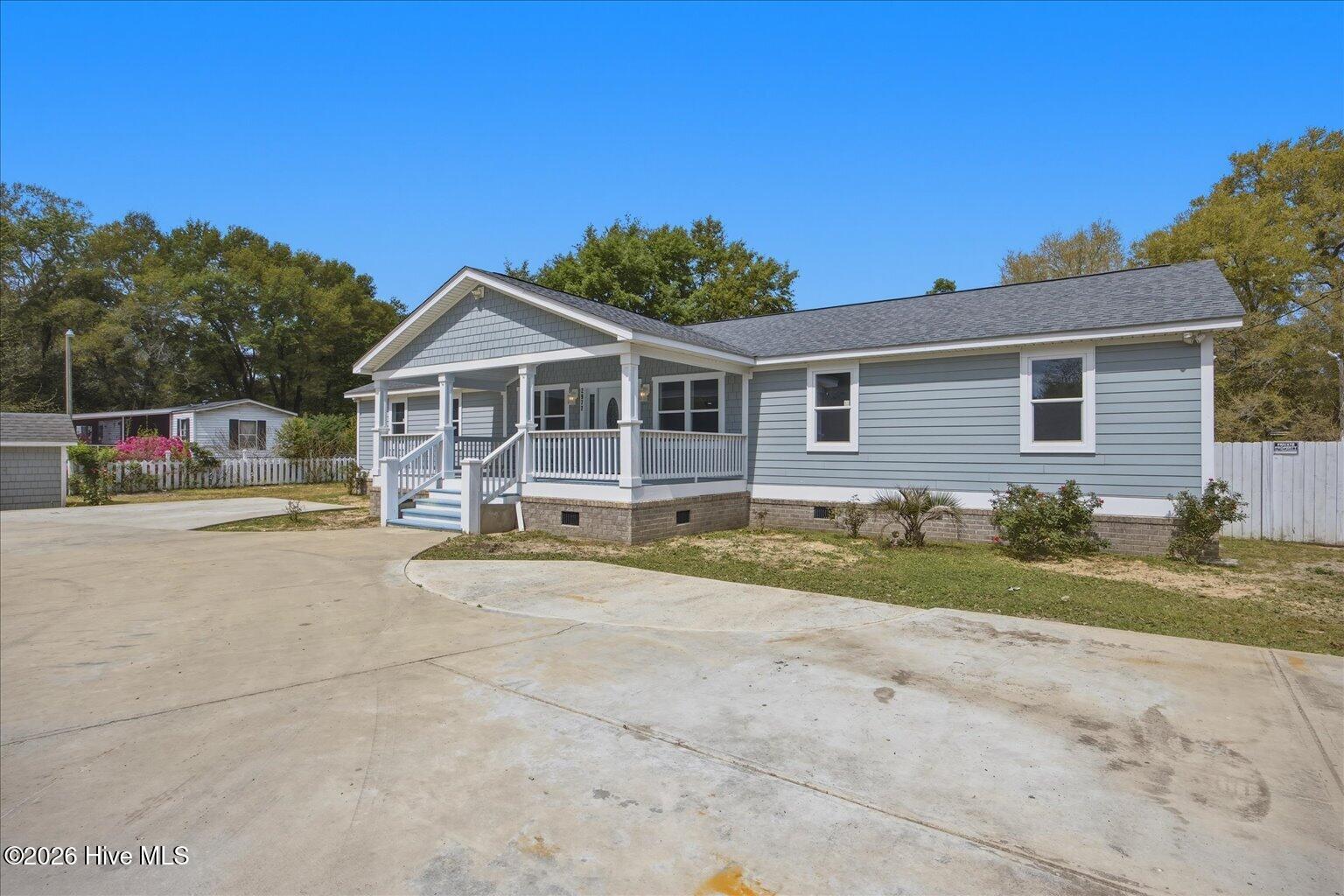 100565054 | Photo 28