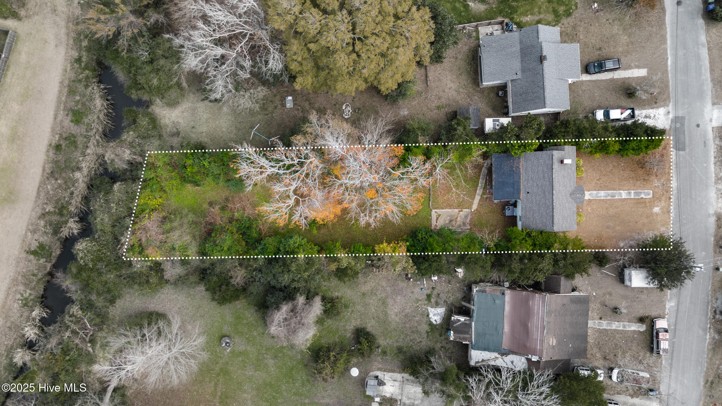 100486304 | Photo 28