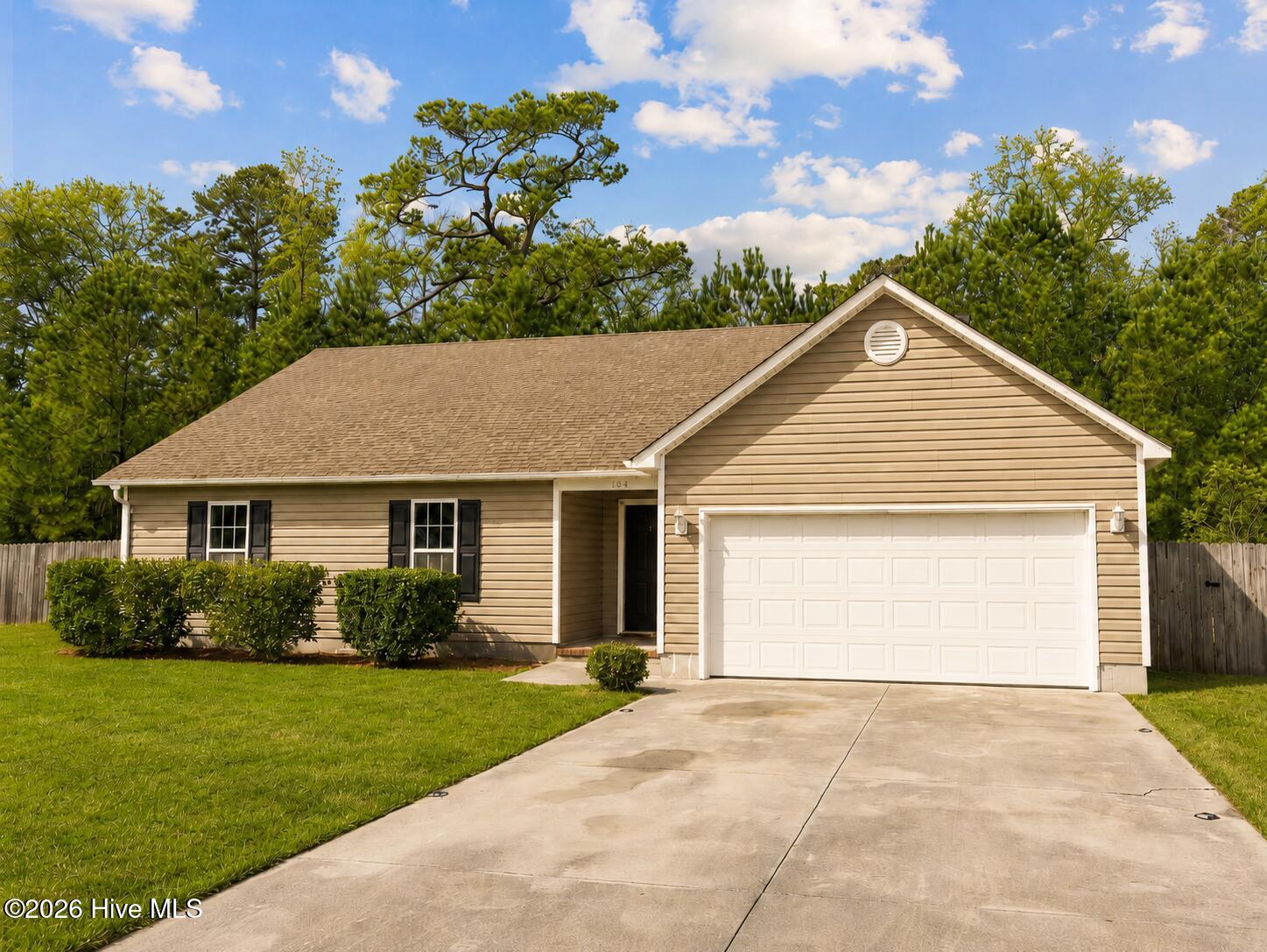 104 Blue Bird Lane,Newport