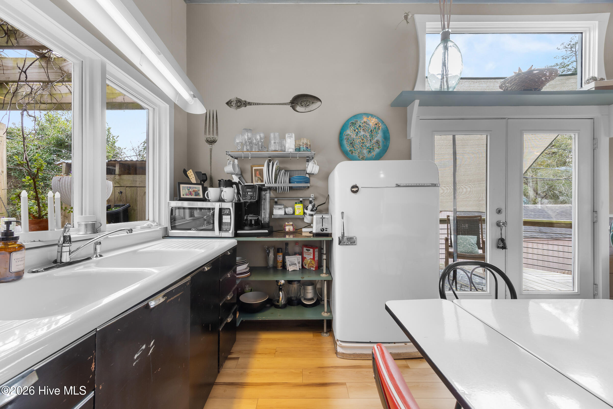 100559586 | Photo 63