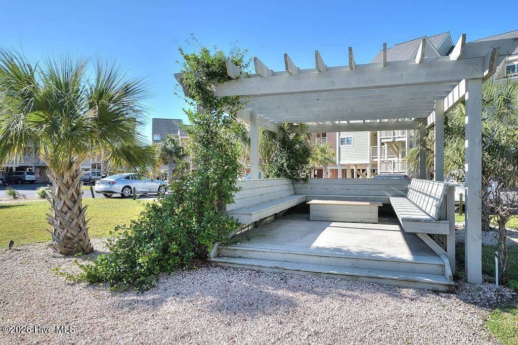 100558357 | Photo 26