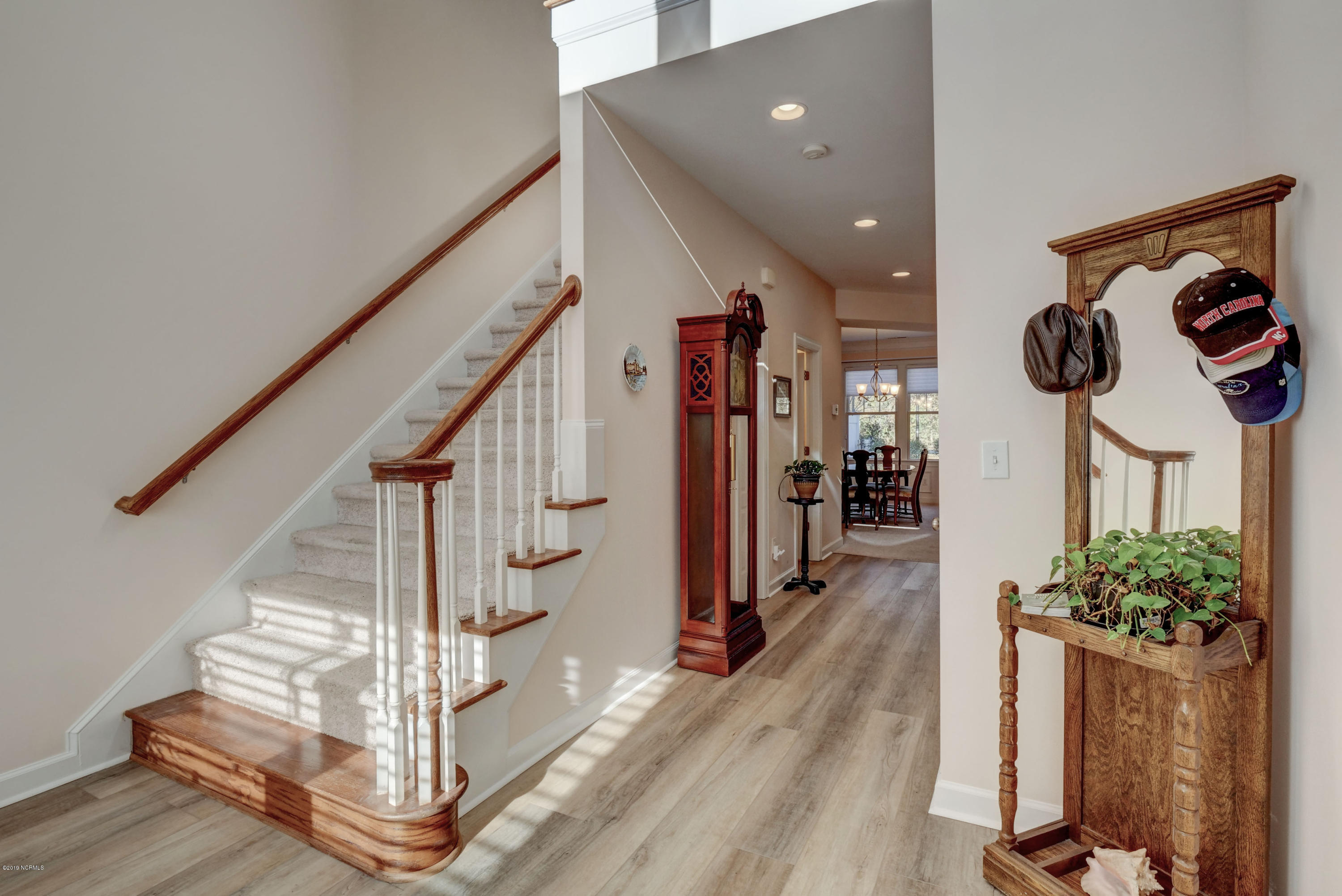 100551569 | Photo 15