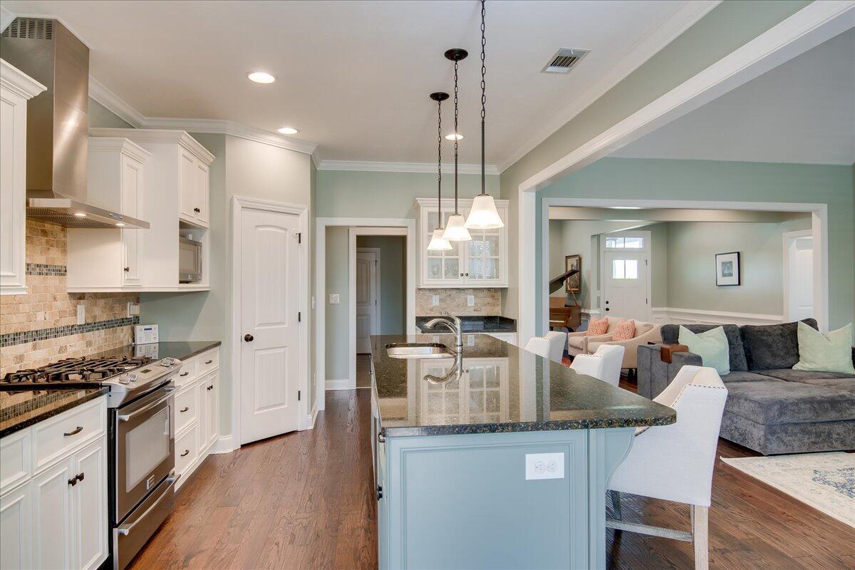 245 Oakbrook Drive