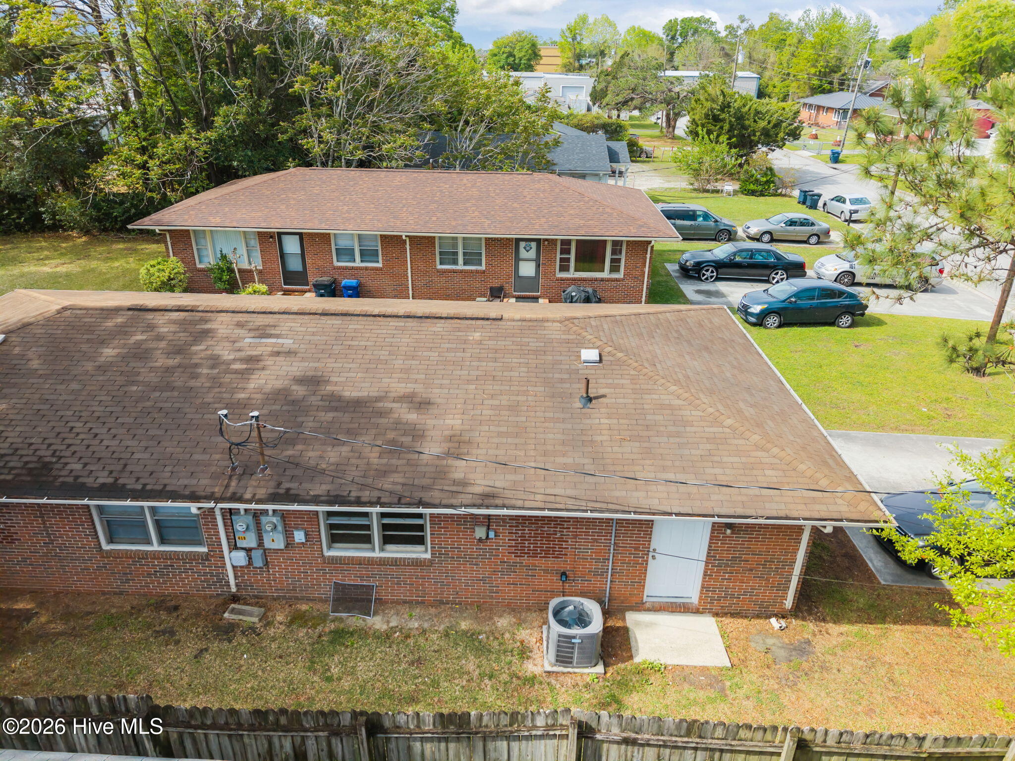 100566655 | Photo 14