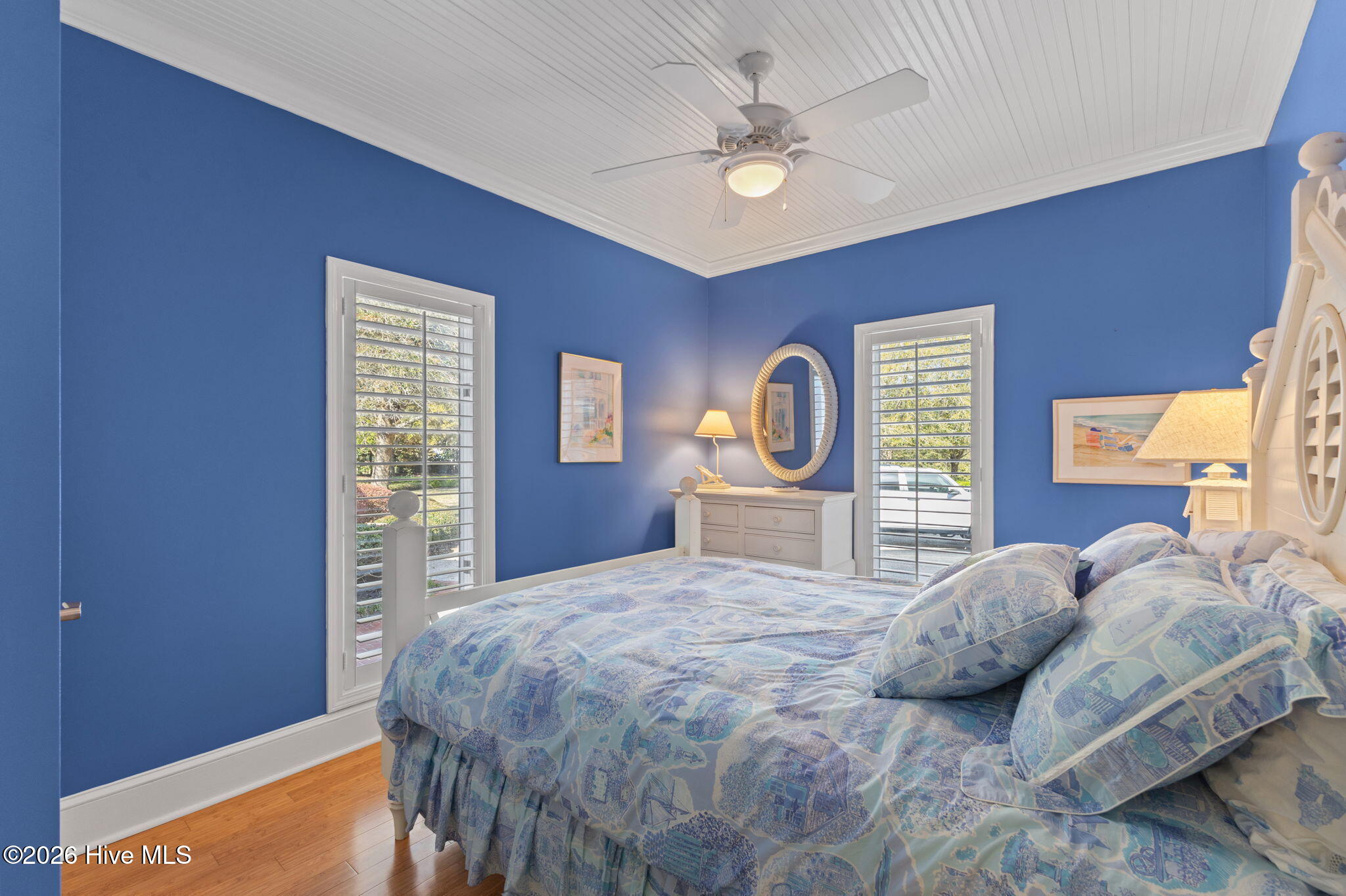 100564648 | Photo 29