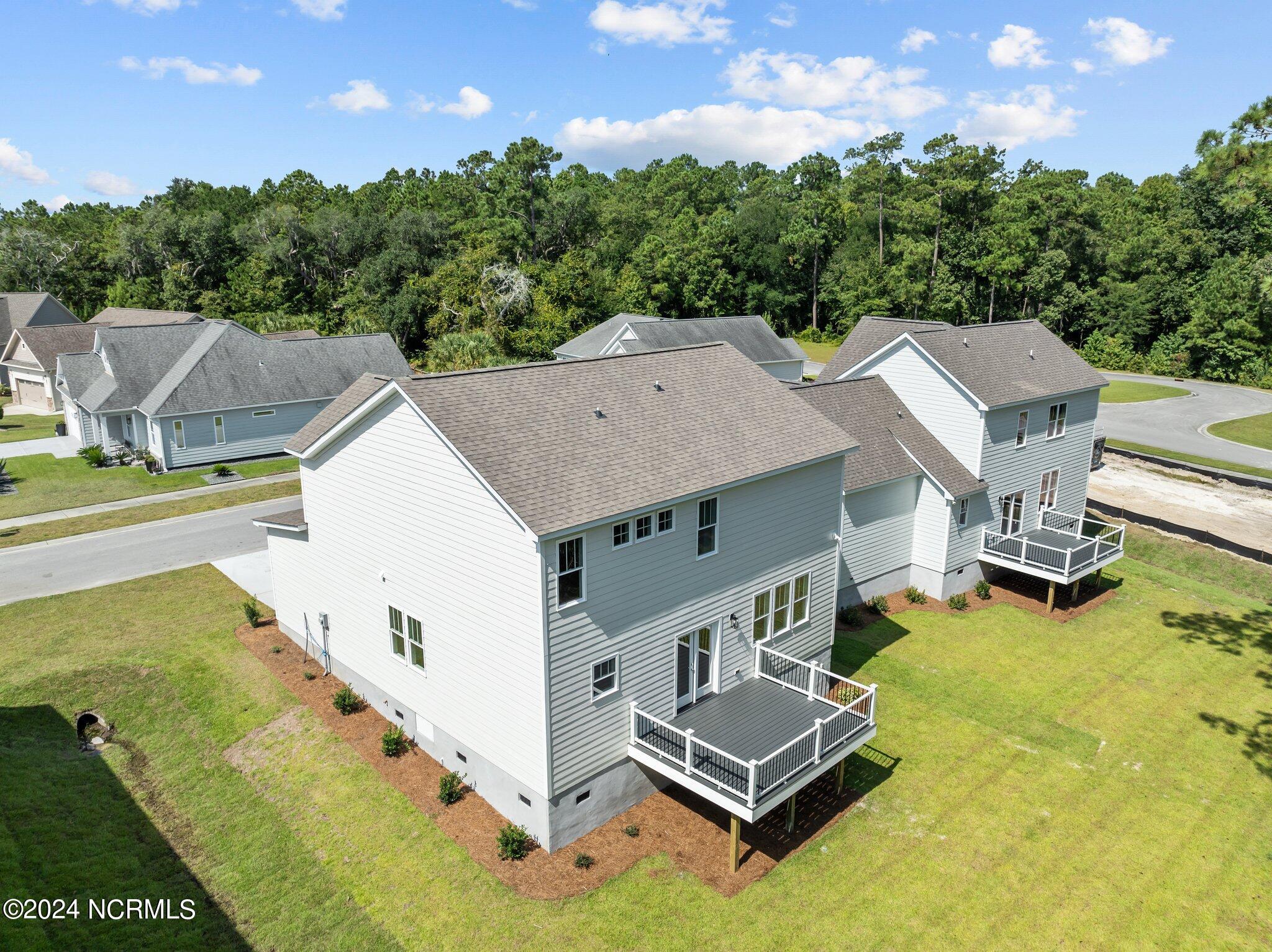 100439102 | Photo 47