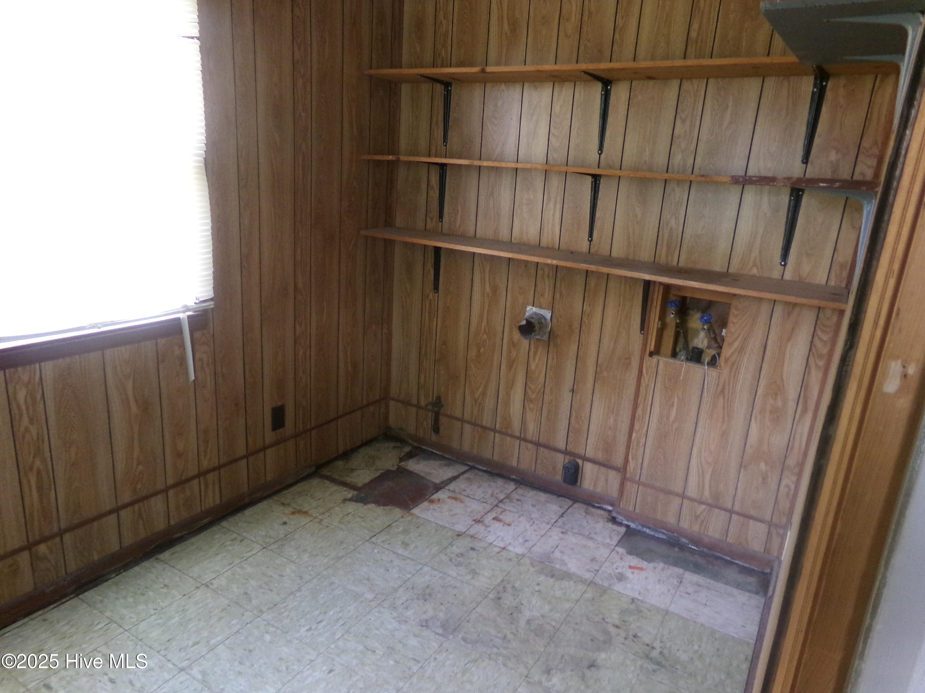 Homes for sale in Lumberton, NC | 1009 E 6Th St, Lumberton, NC 28358 | MLS# 100517034