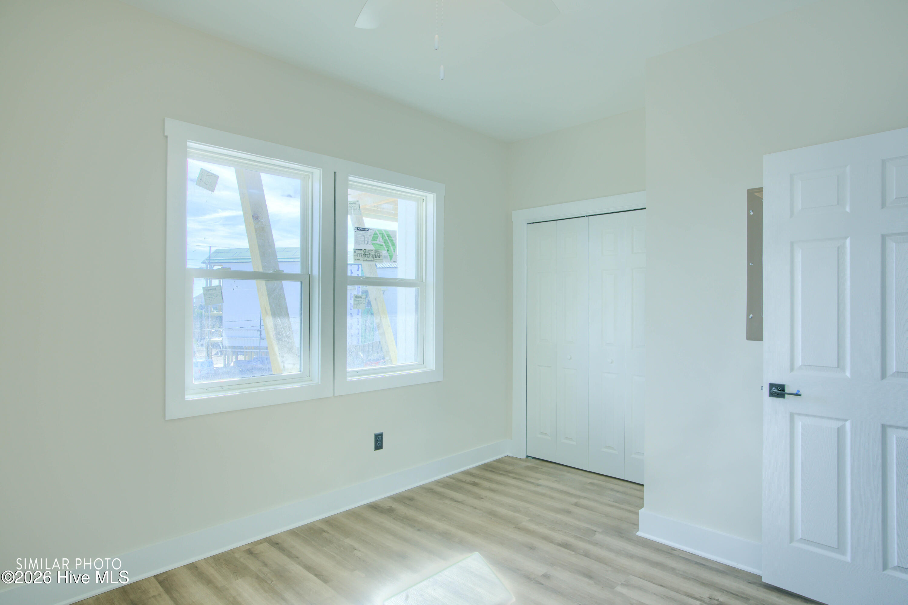 100552614 | Photo 21