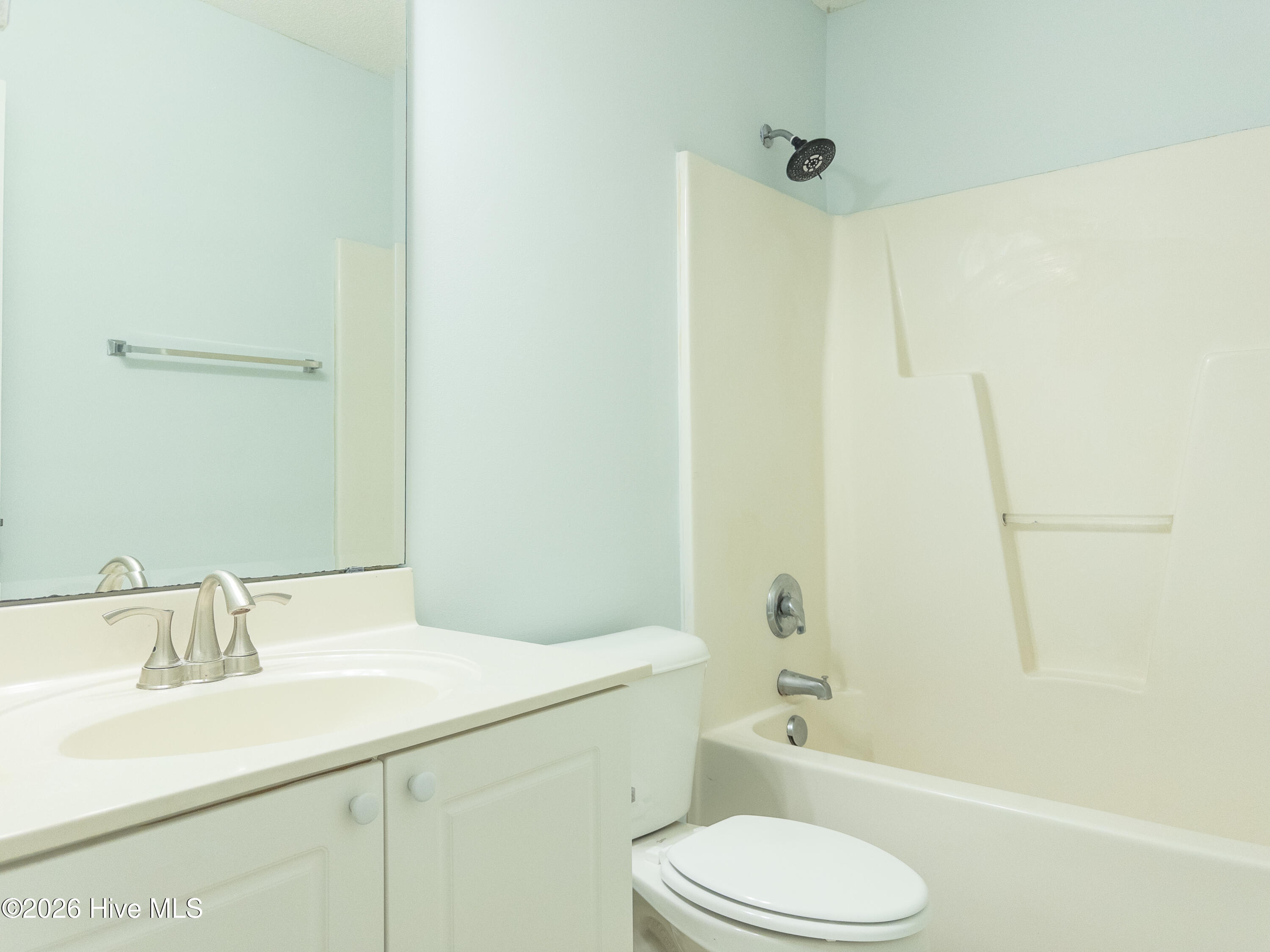 100558413 | Photo 35