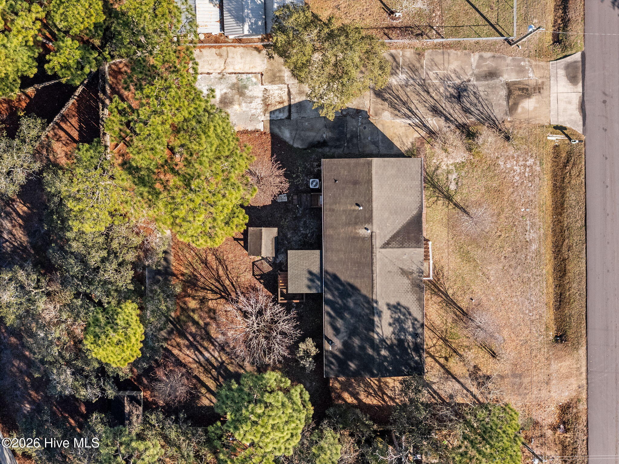 100550408 | Photo 41