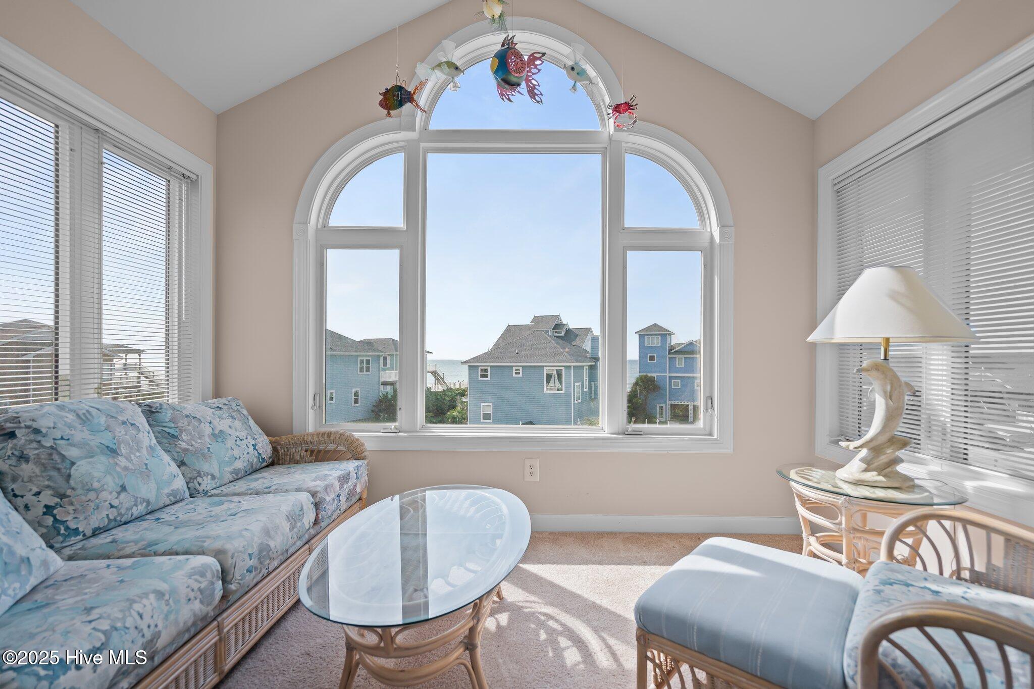 100506590 | Photo 17