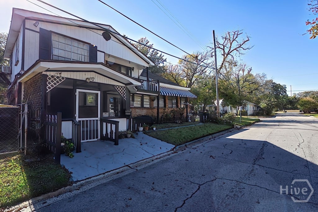 Homes for sale in Savannah, GA | 645 E 31St St, Savannah, GA 31401 | MLS# SA344124