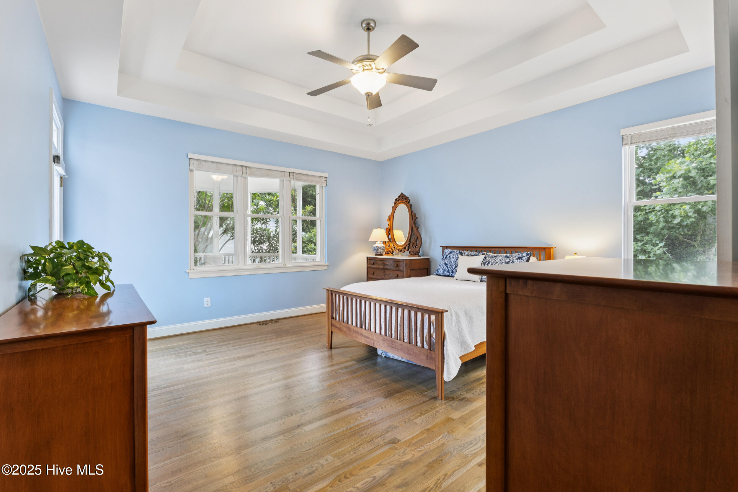107 N Stargazer Court, Hampstead, NC 28443 – photo 14: 1st Floor Primary Bedroom