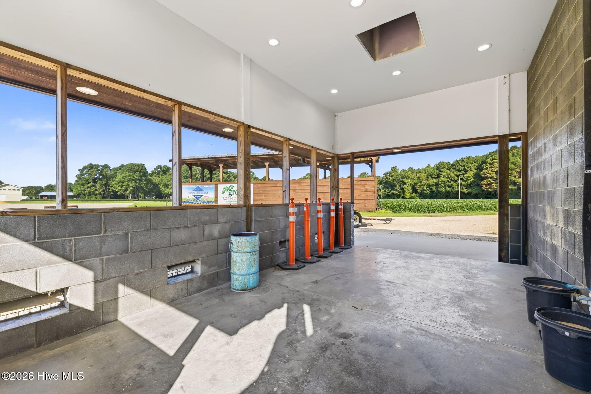 Outdoor potential cooking area at Bar