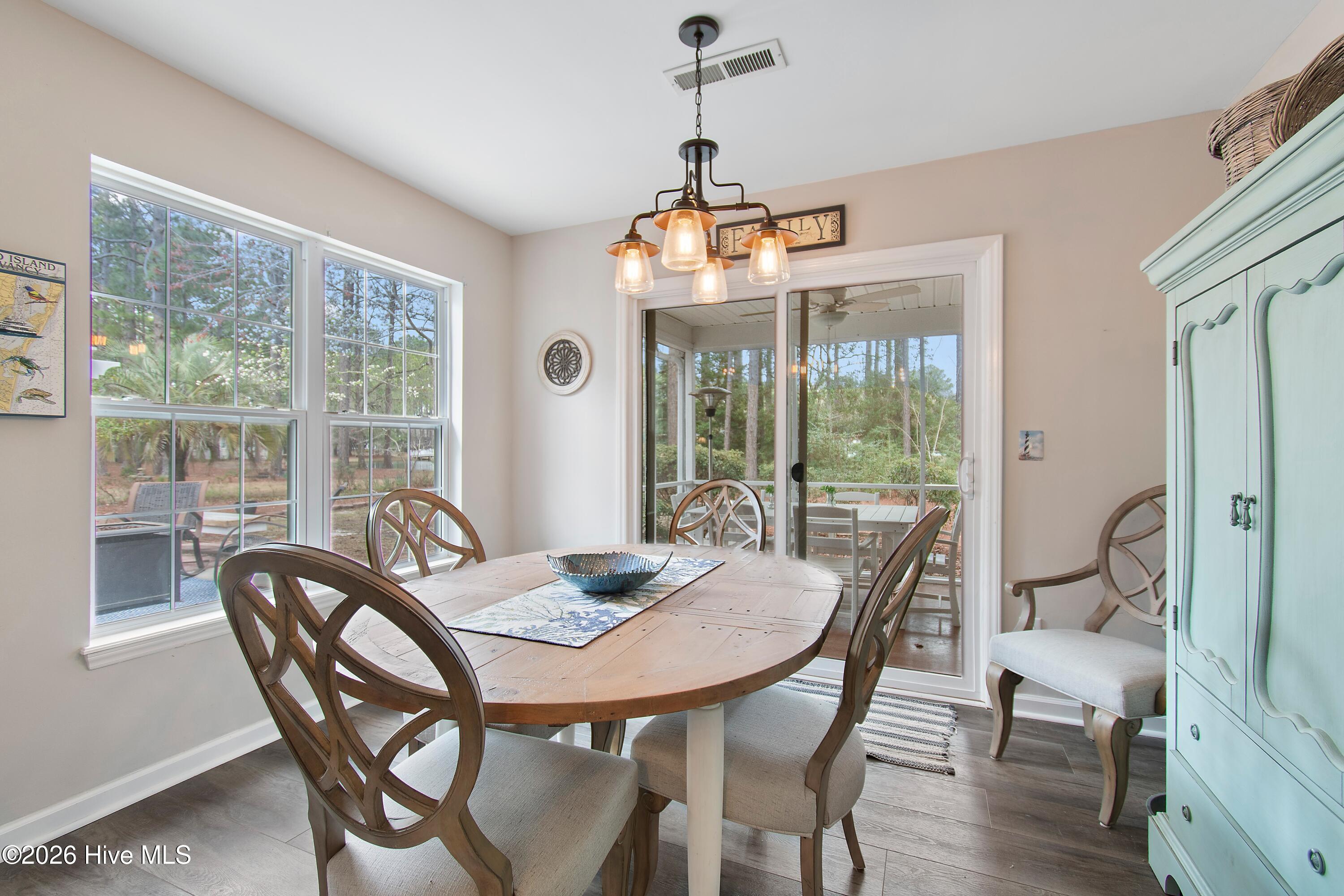 100559952 | Photo 25